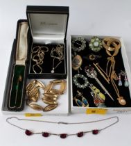 Collection of costume jewellery,