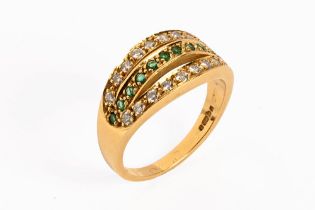 An 18 ct yellow gold and emerald ring. Size Q (see illustration).