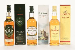 A collection of three bottles of whisky, comprising of Dewars Finest Scotch Whisky, white label,