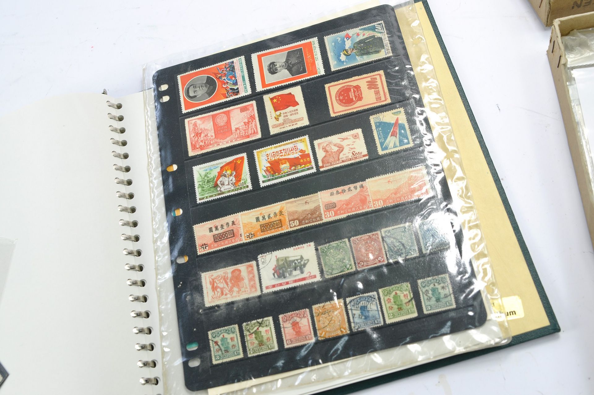 Stamps interest comprising large album of Chinese Stamps from 1930 to 1960's. Some unused. - Image 32 of 34