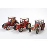 Farm Model Interest comprising trio of 1/32 Tractor issues including Zetor, Renault and