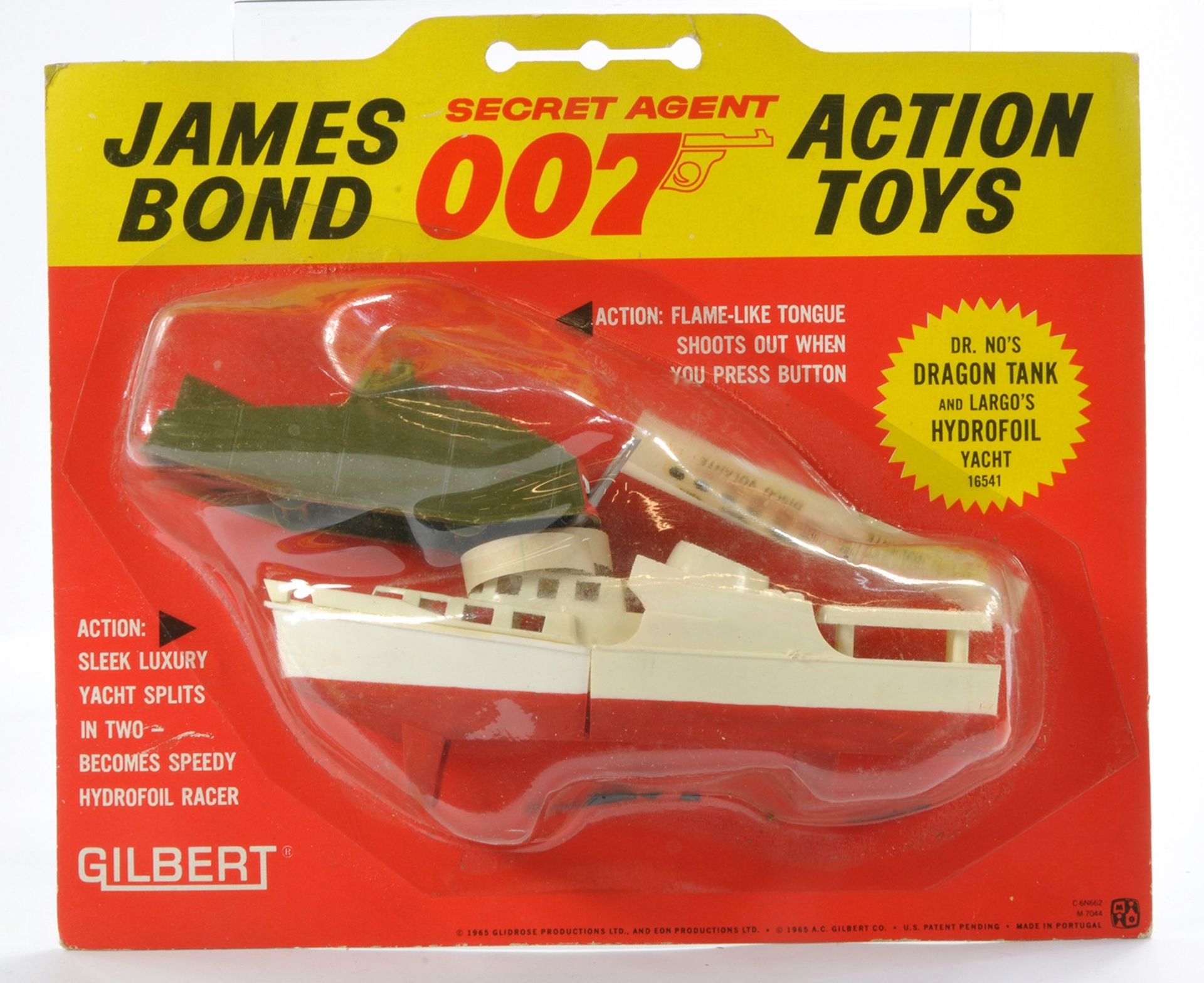 Gilbert James Bond 007 Carded Blister Pack comprising Dr No's Dragon Tank and Largos Hydrofoil