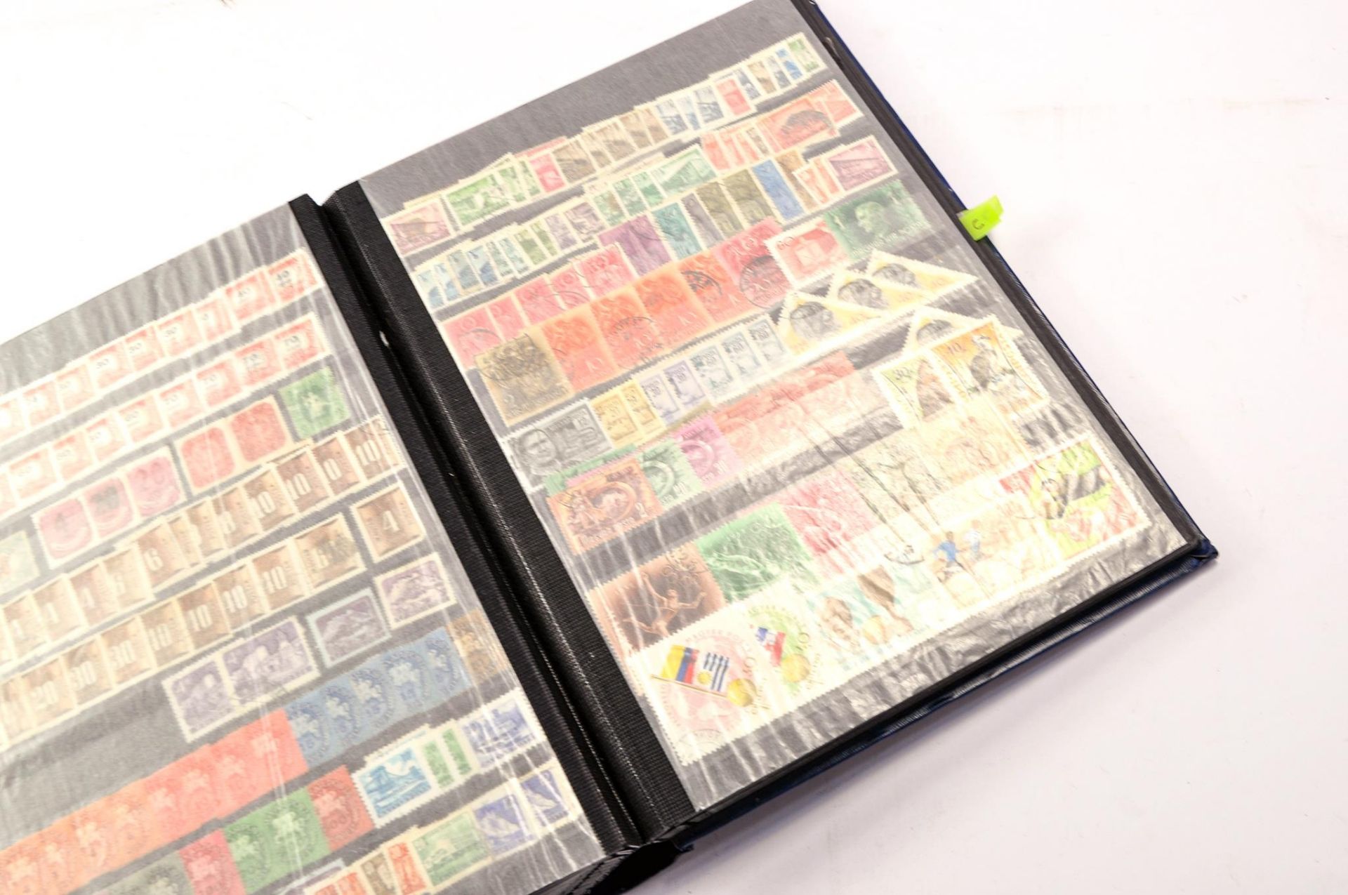 Stamps, a large worldwide stamp album comprising used and unused issues dating throughout the 20th - Image 7 of 9