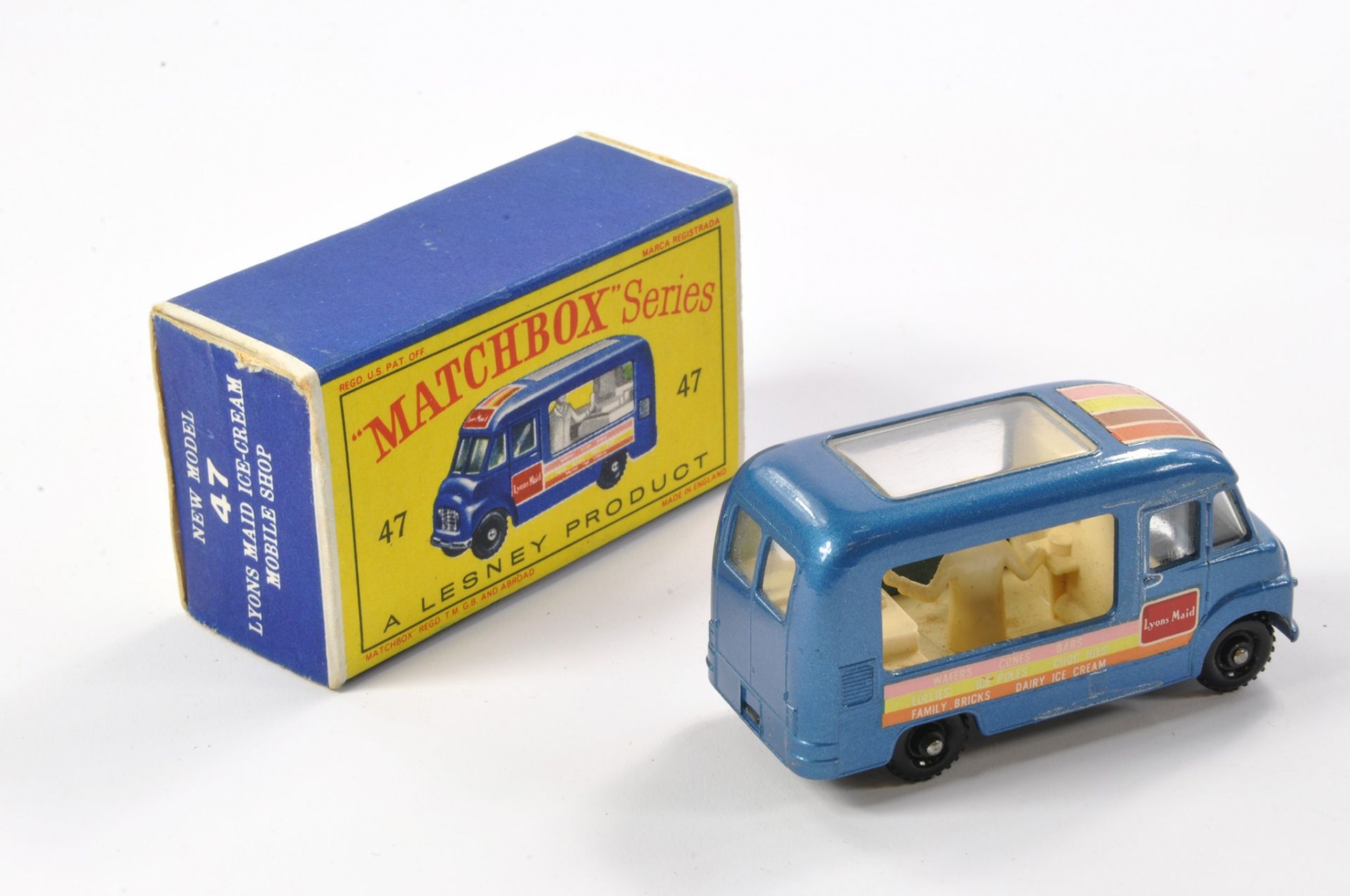 Matchbox Regular Wheels comprising No. 47b Commer Ice Cream Van. Metallic Blue with light tan - Image 2 of 2