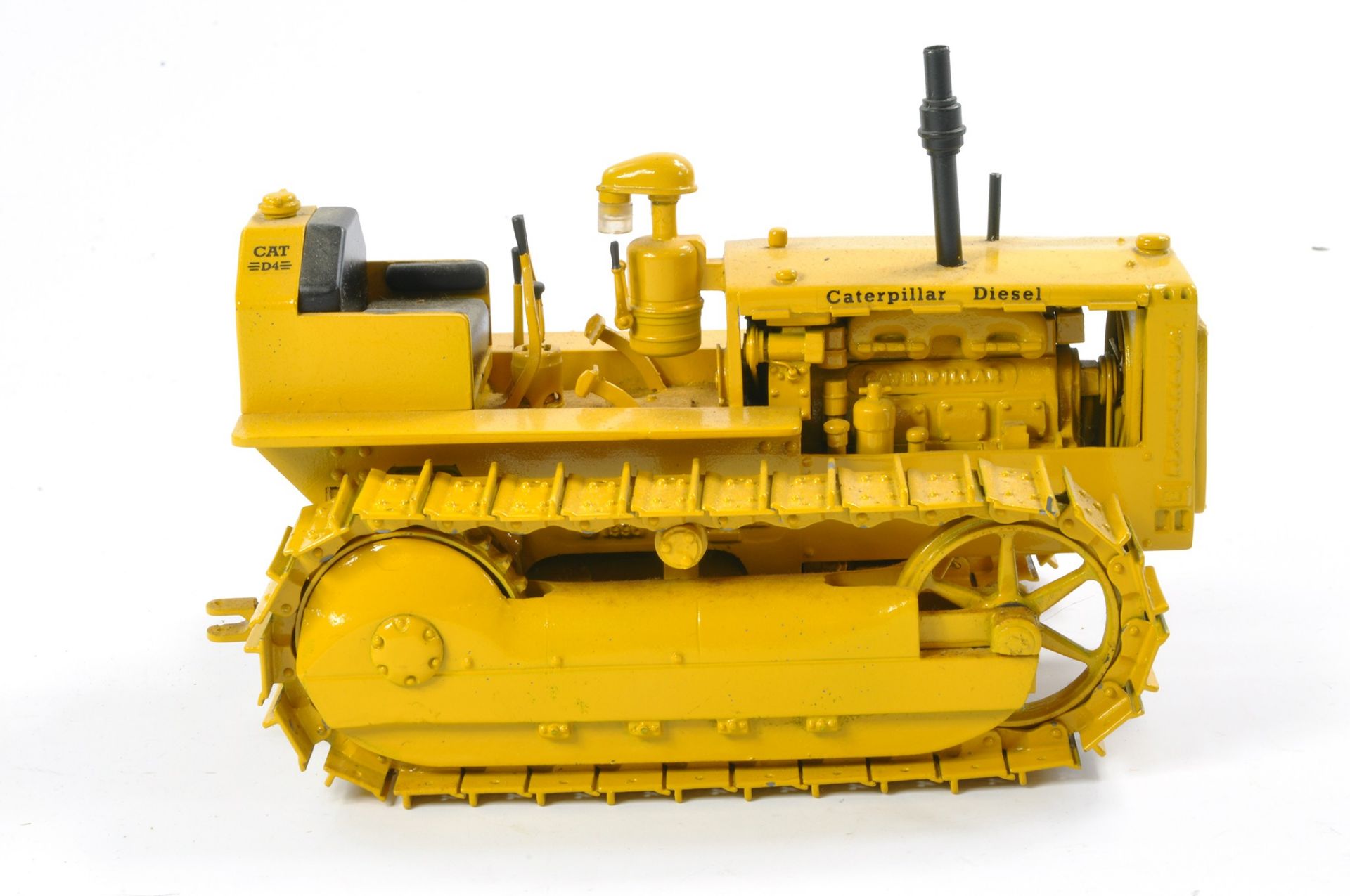 Gilson Riecke / CCM - ACMOC 1/16 Hand Built CAT D4 Crawler Tractor. Generally very good, no - Image 3 of 3