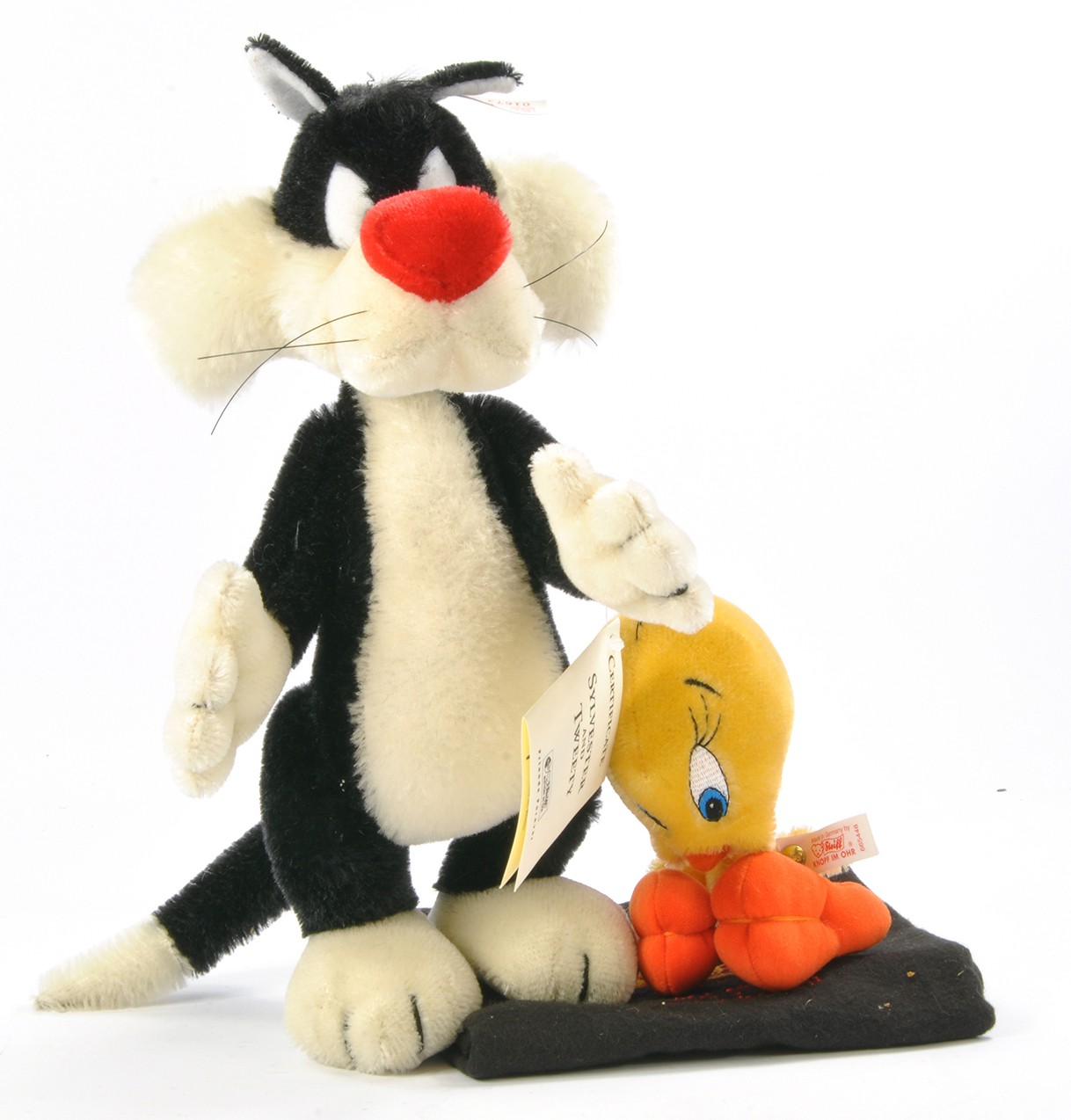 Steiff 1998 Limited Edition 32cm Sylvester and Tweety. 1673 of 2500. Complete with tag and buttons