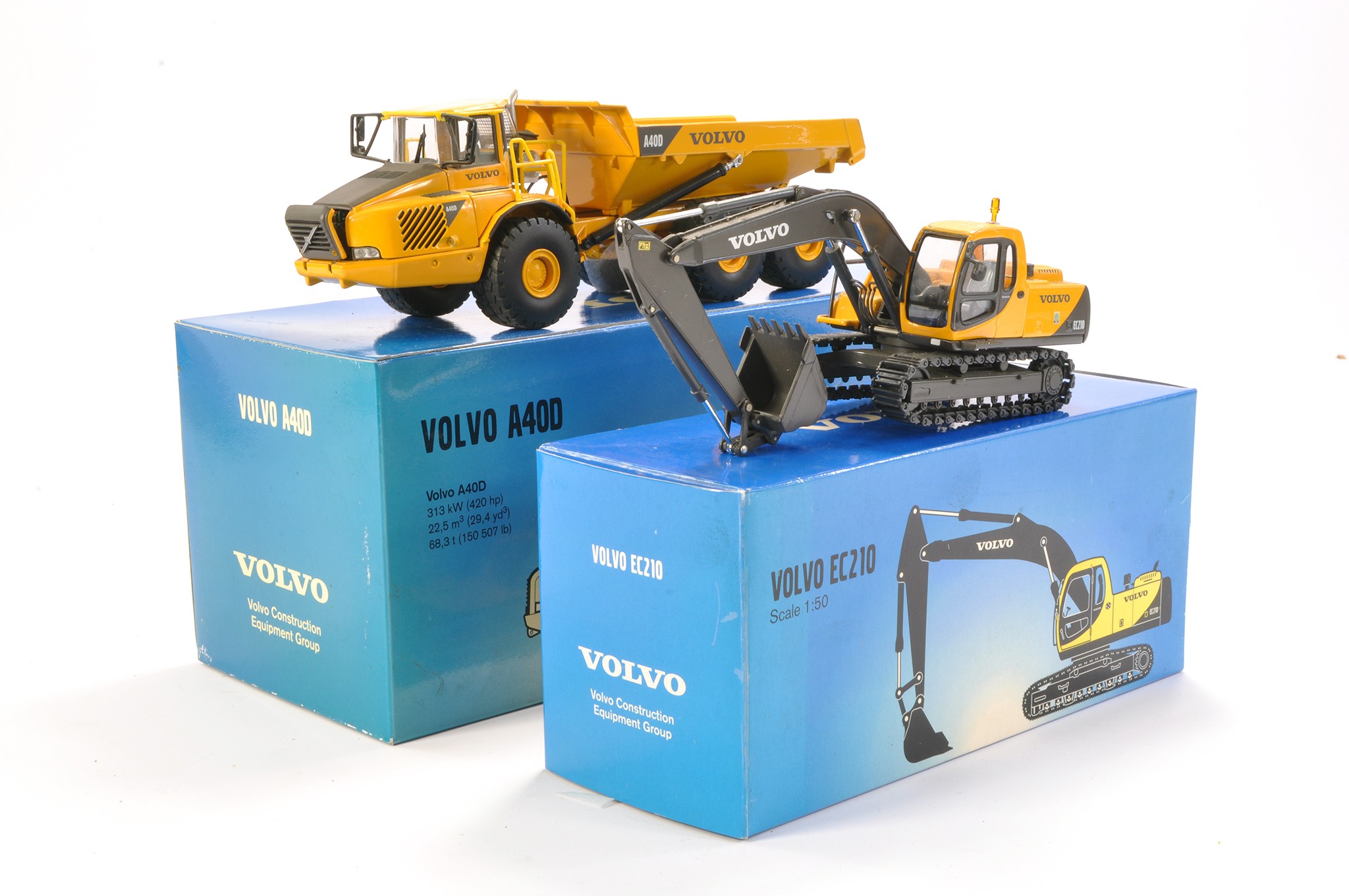 Volvo 1/50 construction duo comprising A40D Haul Truck plus EC210 Tracked Excavator. Whilst both