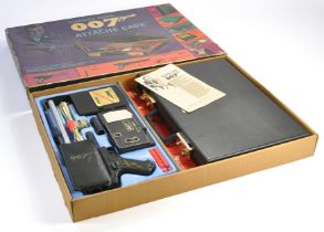 MTP (Multiple Toy Makers) 1964 James Bond 007 Shooting Attache Case. Contents look to be complete (
