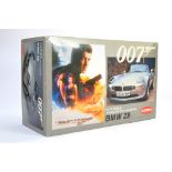 Kyosho 1/12 James Bond 007 BMW Z8 from The World is Not Enough. Excellent and complete without