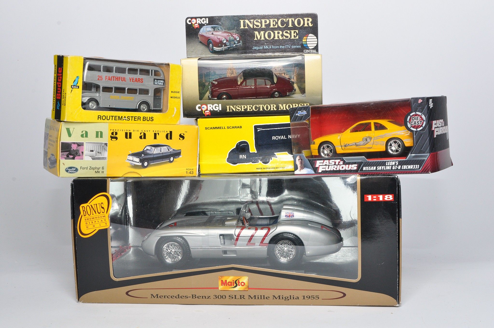 A diecast group comprising various makers including Corgi, Maisto, Vanguards, Budgie. All boxed