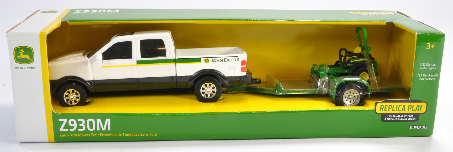 Ertl 1/32 Farm Model issue comprising No. 45520 John Deere Z930M Zero Turn Mower Set. Excellent,