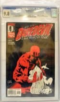 Graded Comic Book comprising Daredevil #v2 #5 - Marvel Comics 3/99 - Variant Cover - Kevin Smith