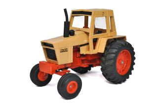 Ertl 1/16 farm model issue comprising Vintage Case 1370 Agri-King 2WD Tractor finished in Power