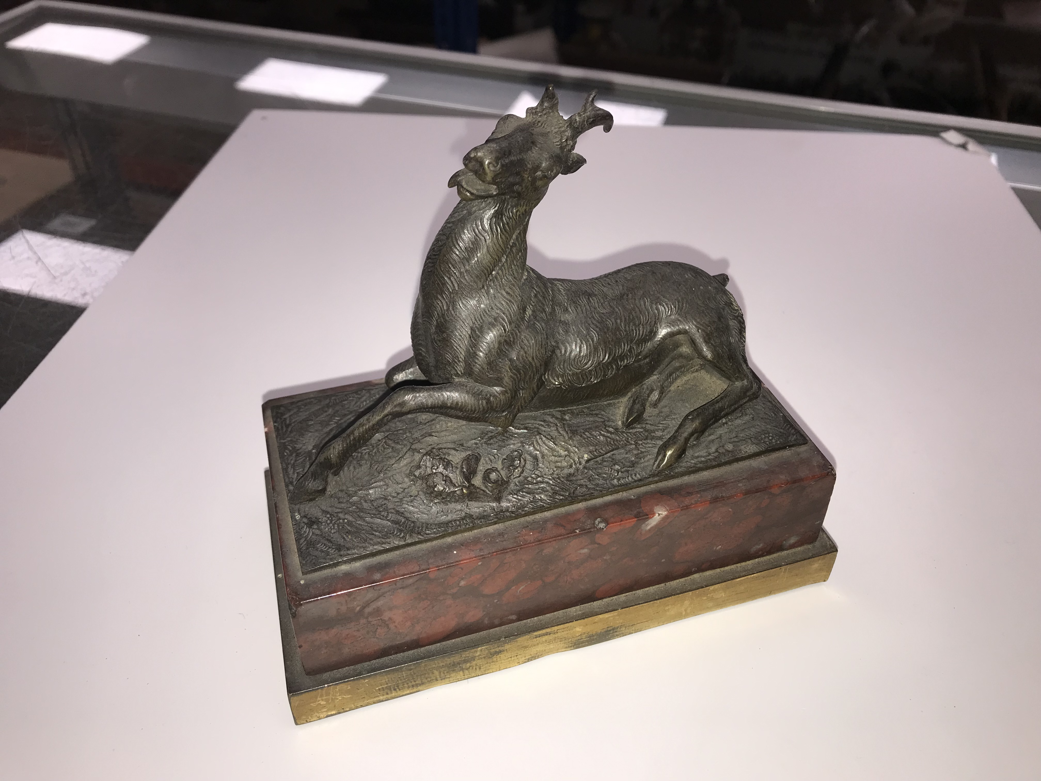 A patinated bronze figure of a recumbent stag on a rosso marble and gilt bronze plinth base, 15. - Image 30 of 30