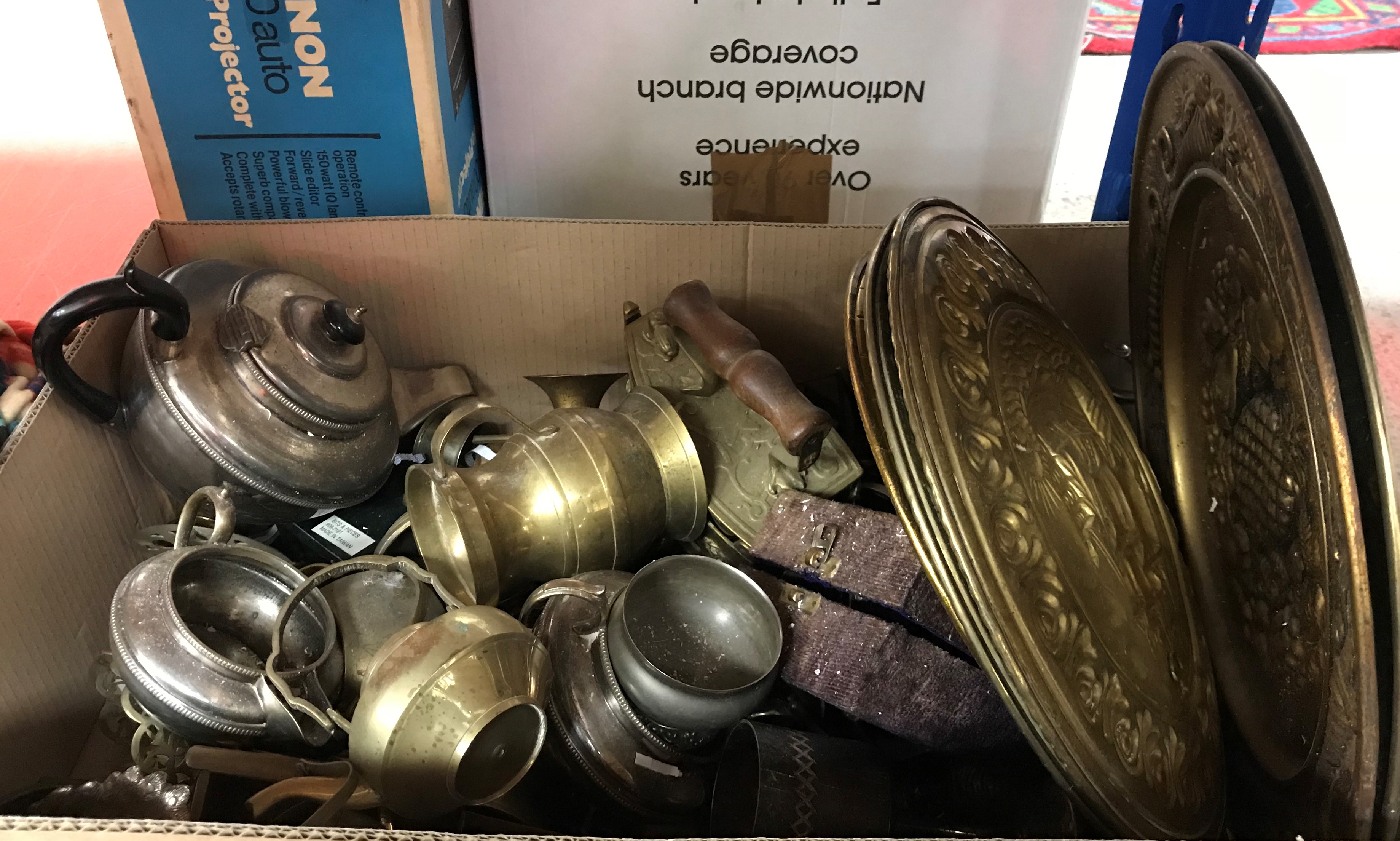 Two boxes of assorted brass and other metal wares to include candlesticks, bells, chargers, figures, - Image 3 of 3