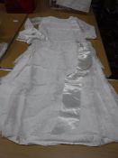A Lyn Lundie lace work decorated wedding dress in the 1920s style,