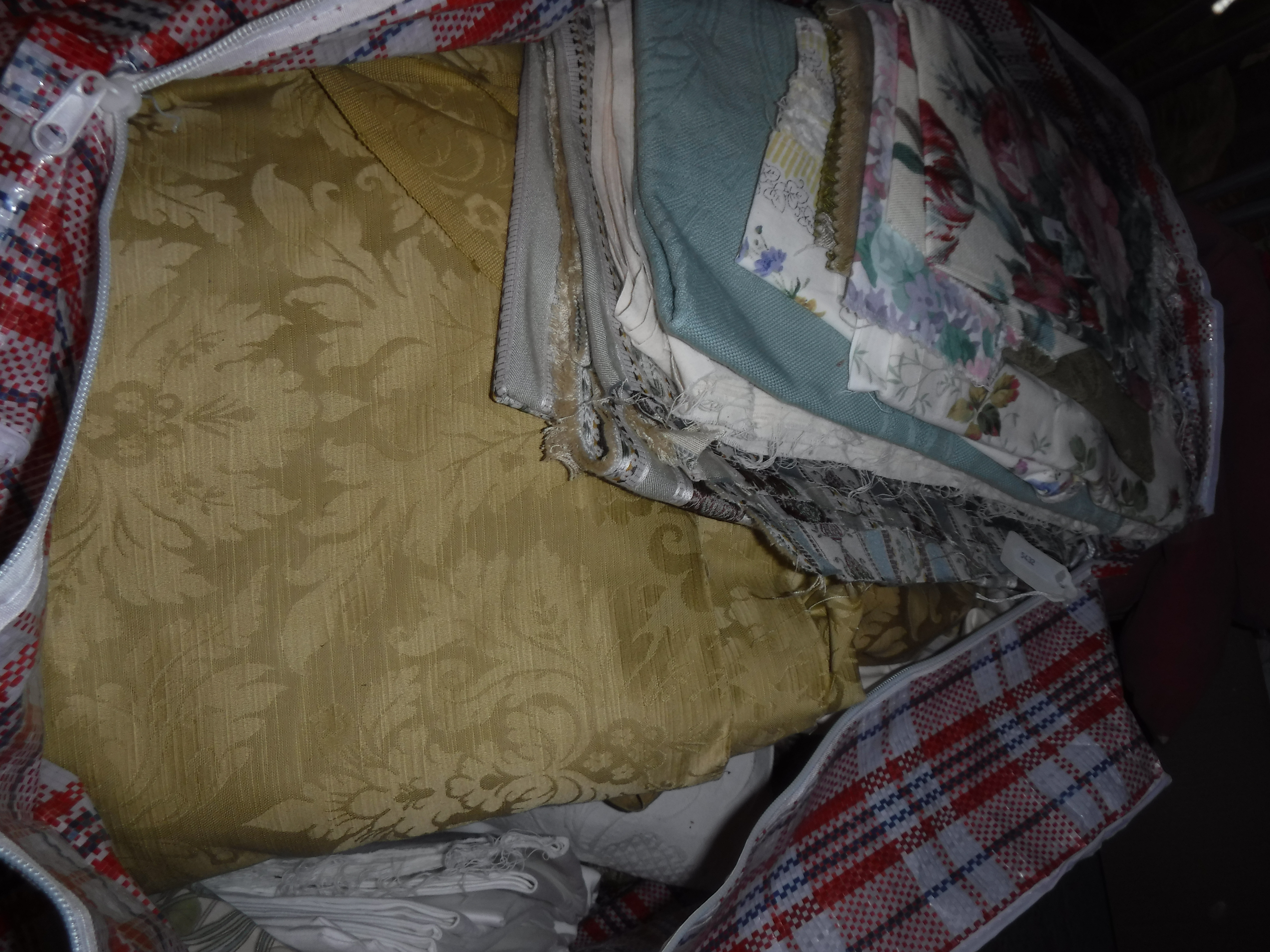 Two bags of fabric to include mainly furnishing fabrics for re-purposing, - Image 2 of 3