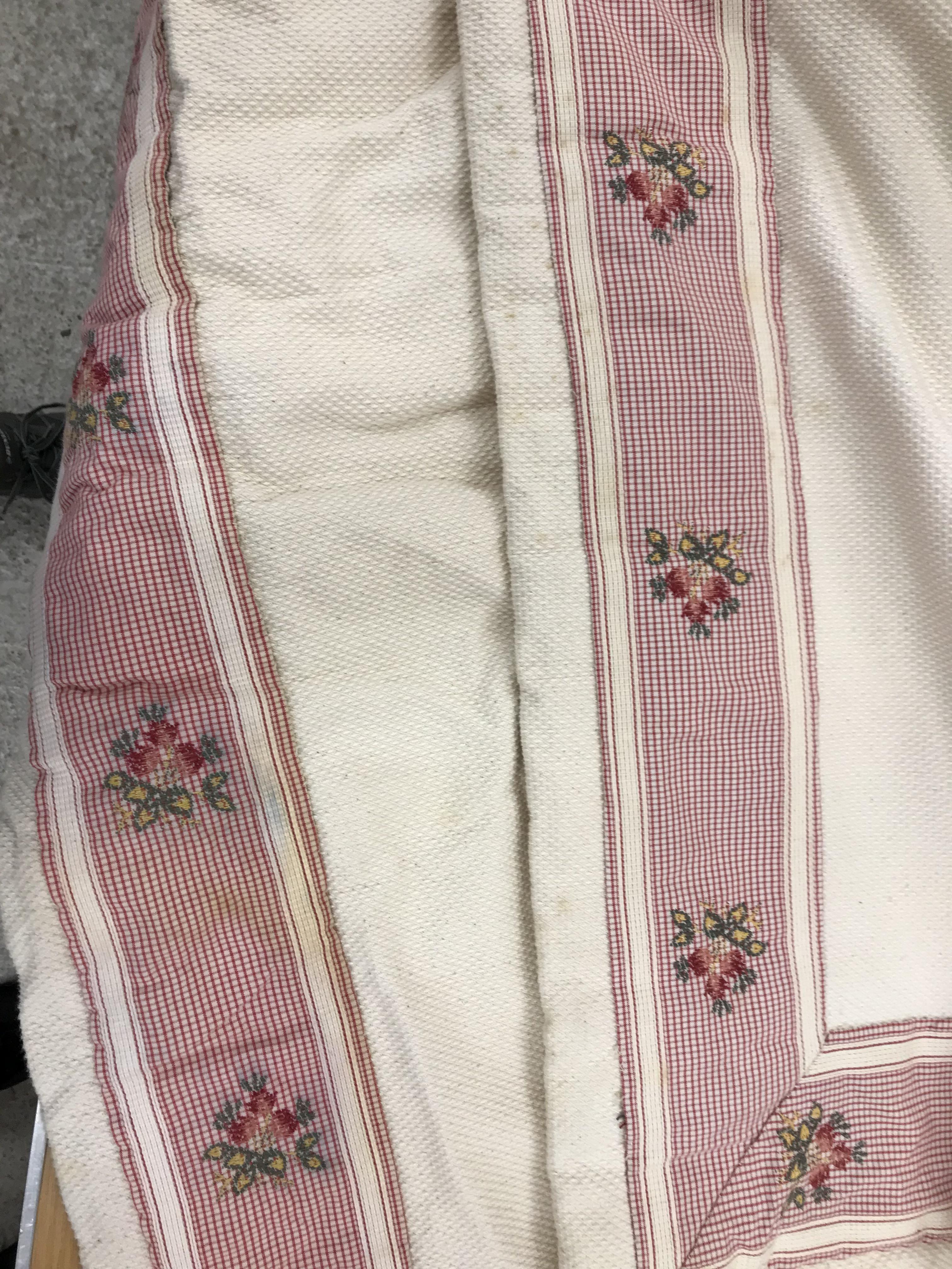 A pair of cotton waffle type curtains in cream with pink gingham and floral banding, interlined, - Image 4 of 28