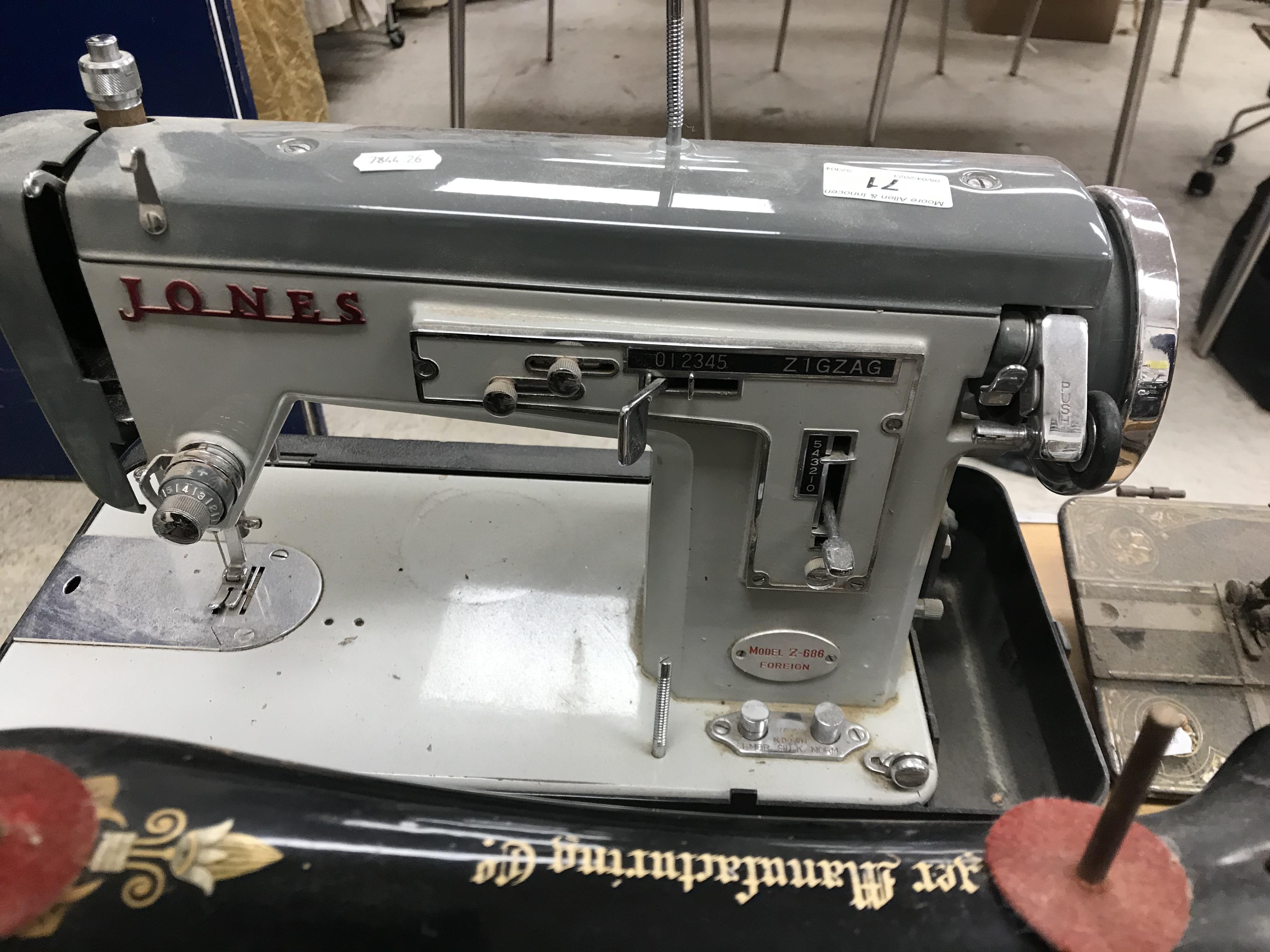 Eight vintage sewing machines (sold for - Image 5 of 6