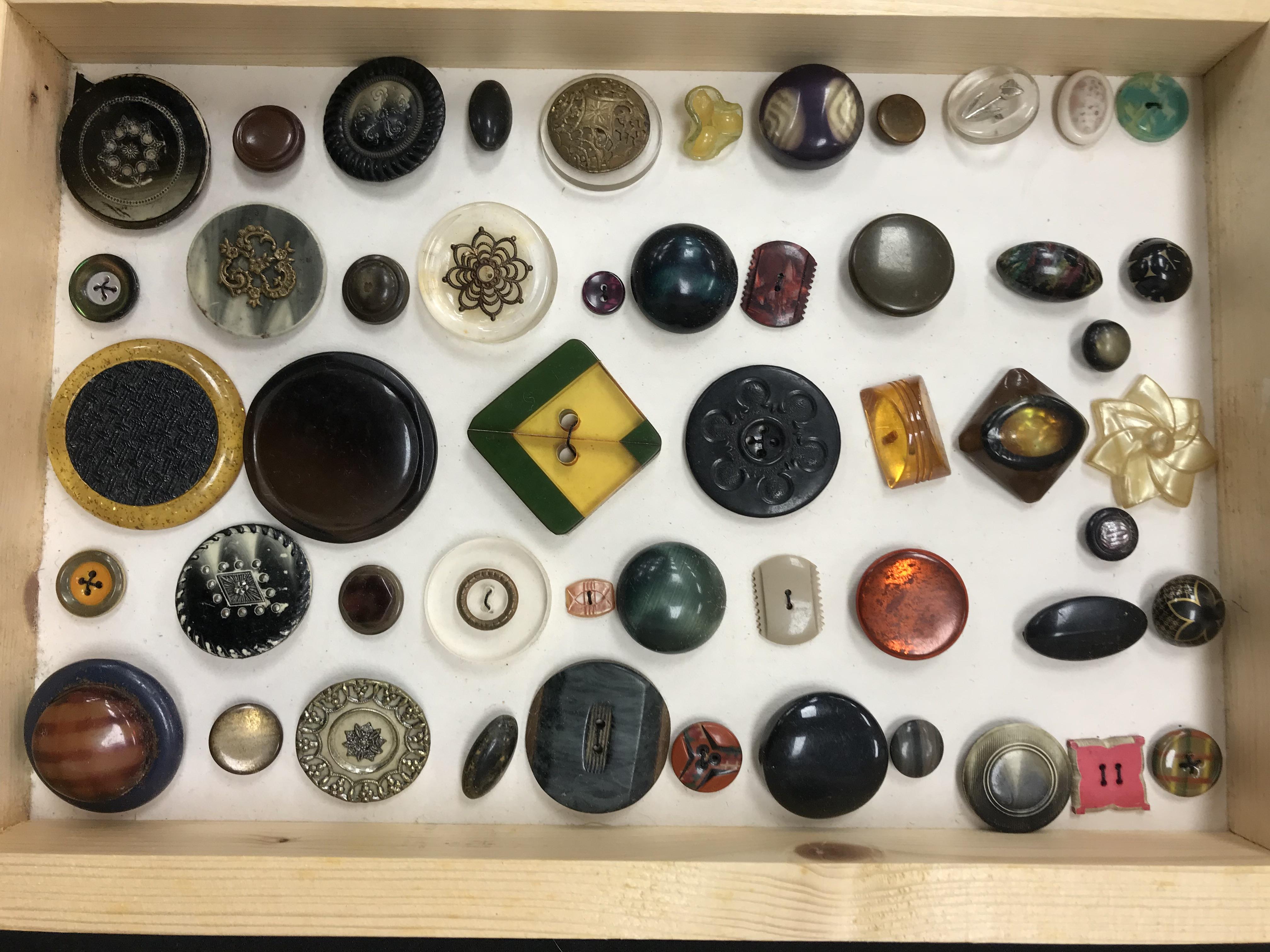 A framed collection of buttons in bakeli - Image 14 of 19