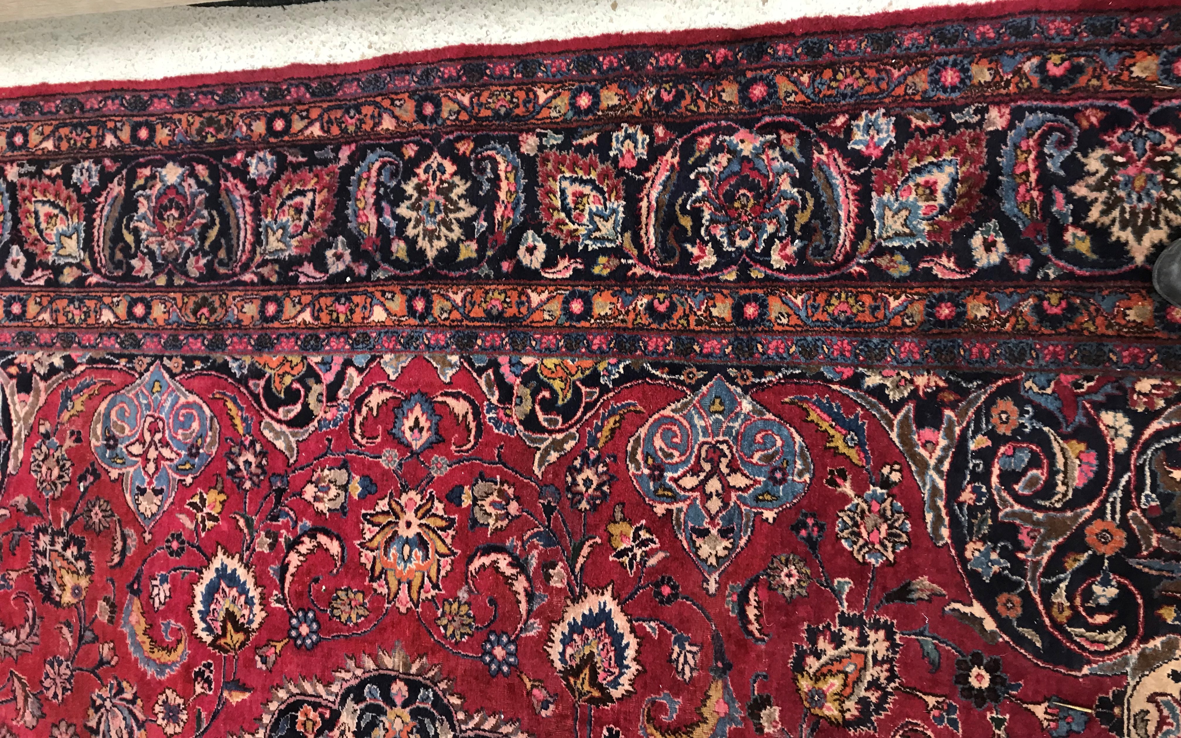 A Persian carpet, - Image 8 of 18