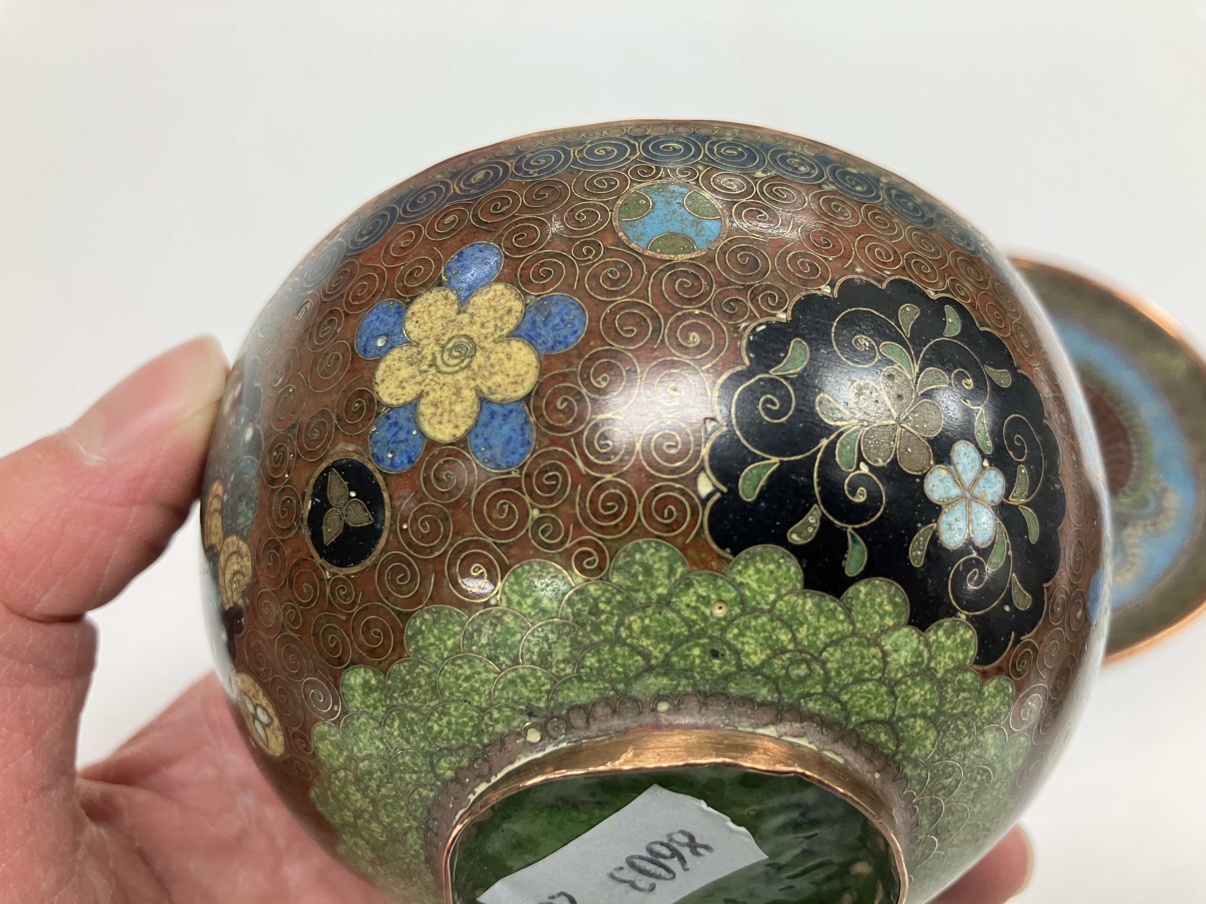 A Chinese cloisonne lidded bowl with floral medallion and butterfly decoration, - Image 6 of 31