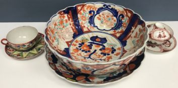 A 19th Century Japanese Meiji Period Imari scallop-edged bowl, 28.