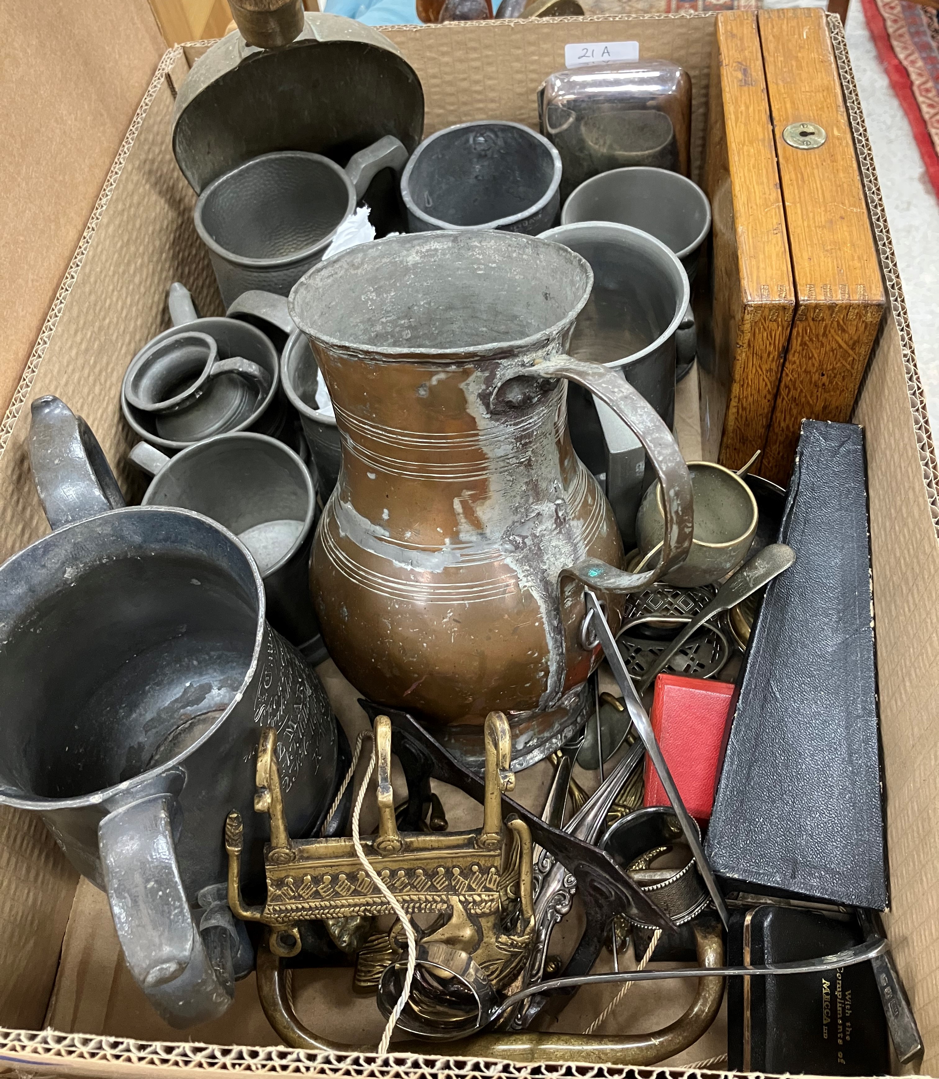 A collection of metal wares to include assorted pewter tankards and measures, - Image 2 of 2