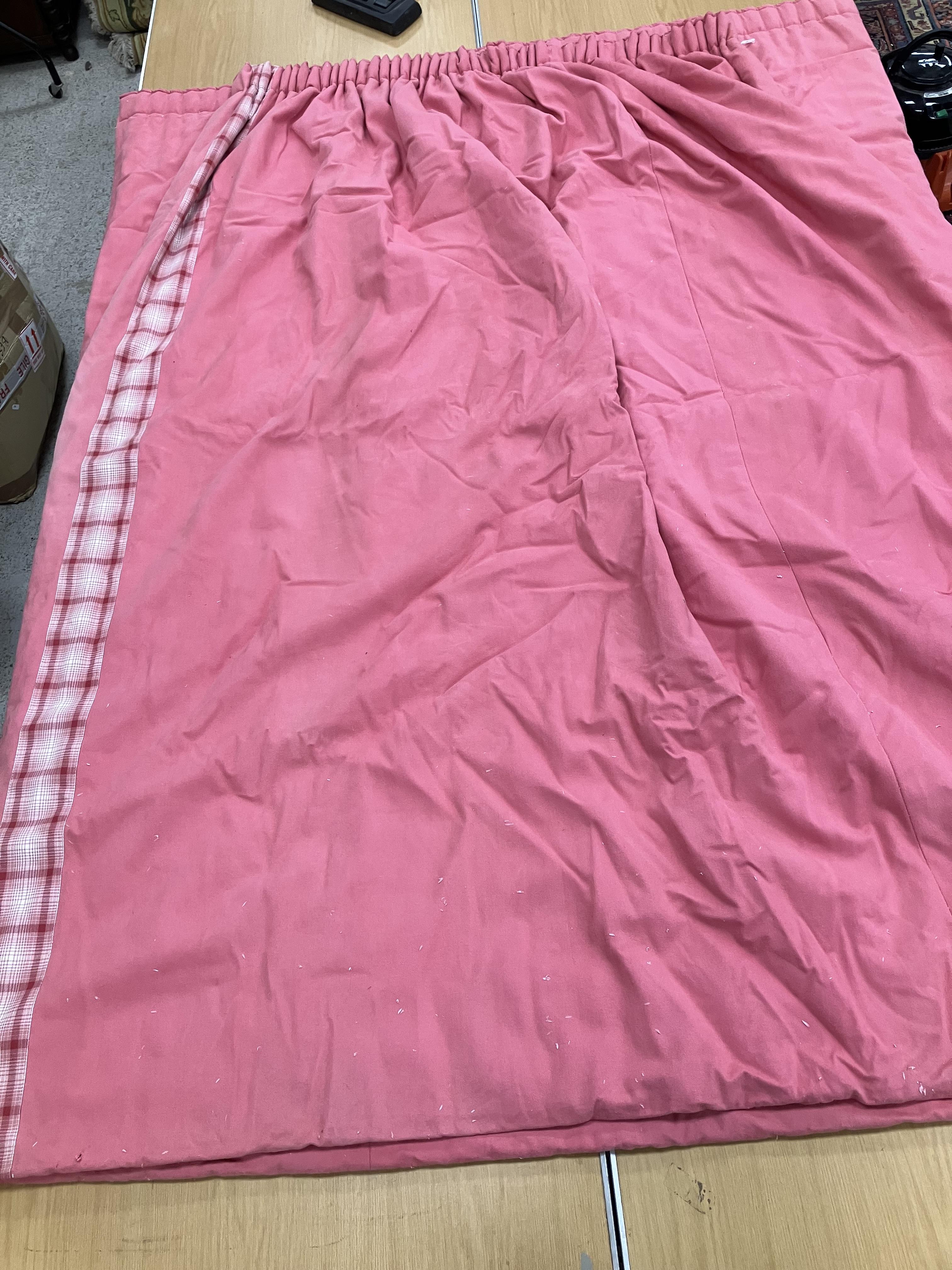 A pair of plain pink wool with gingham edged interlined curtains with taped pencil pleat headings - Image 9 of 43