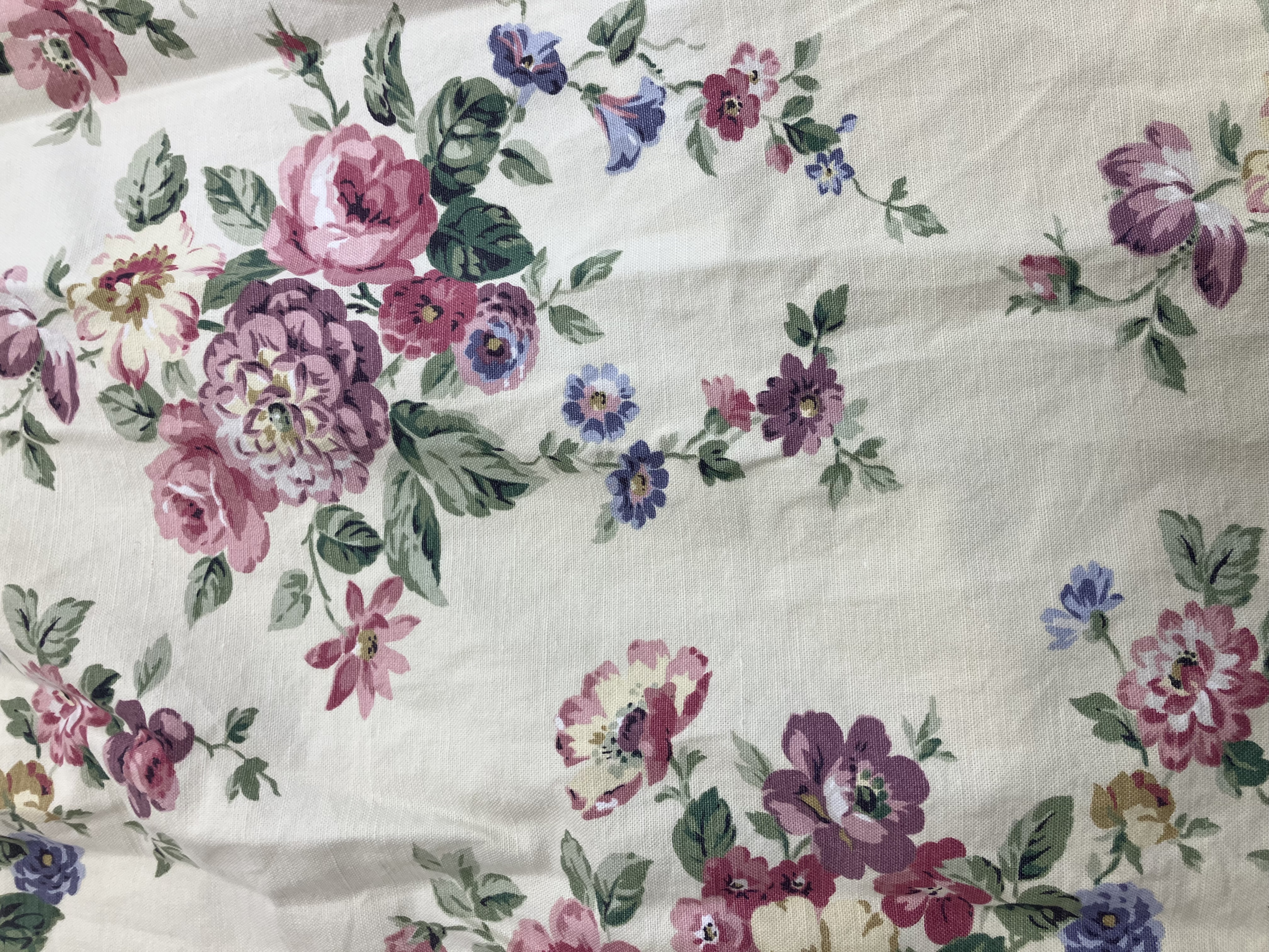 A pair of Laura Ashley floral decorated lined curtains with taped pencil pleat headings 132 cm drop - Image 3 of 25