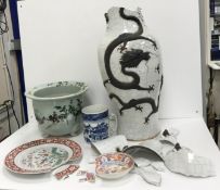A collection of various Chinese and other porcelain,