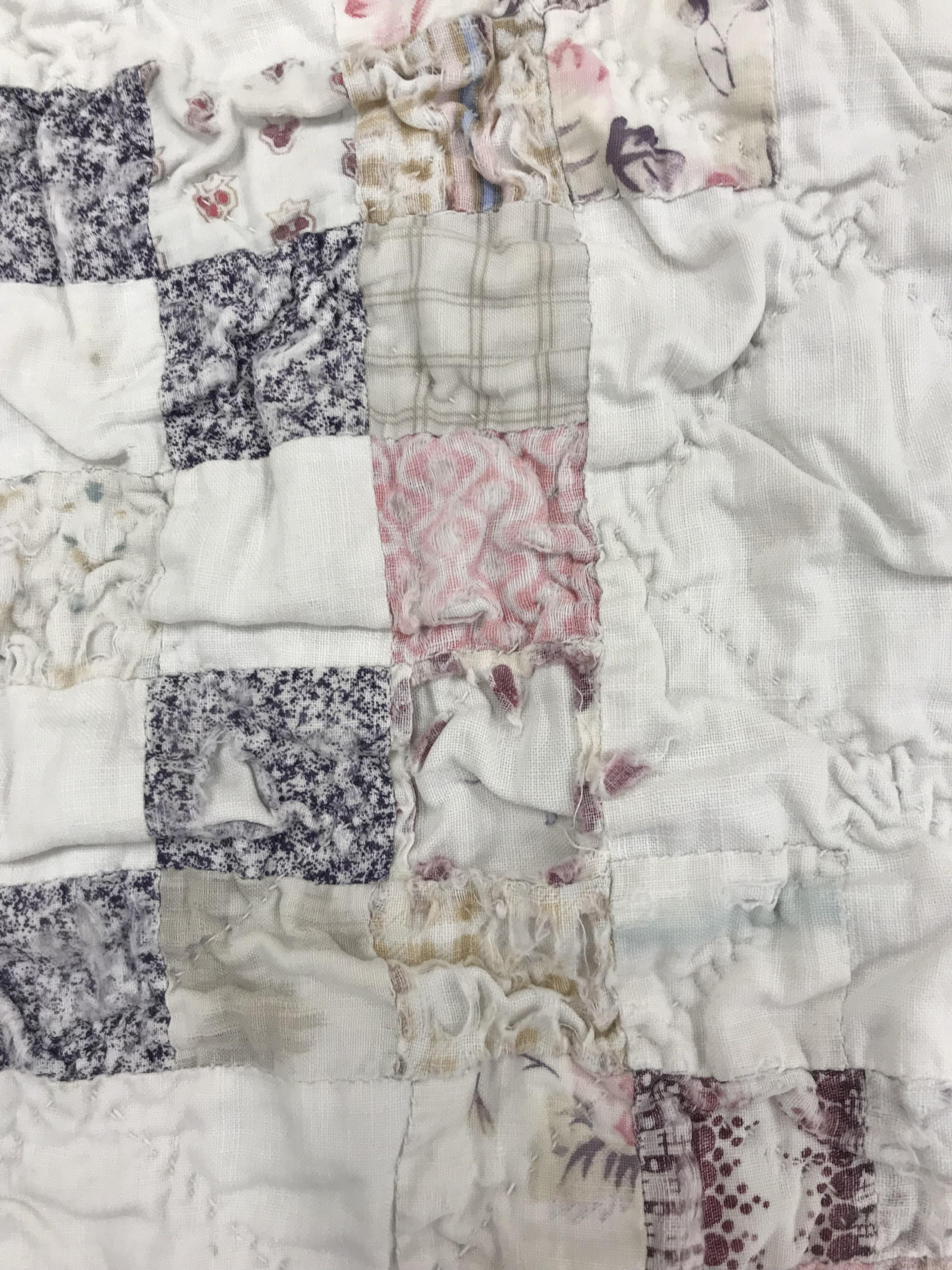 Three circa 1900 quilts comprising one hand-stitched patchwork quilt with white ground and - Image 6 of 28