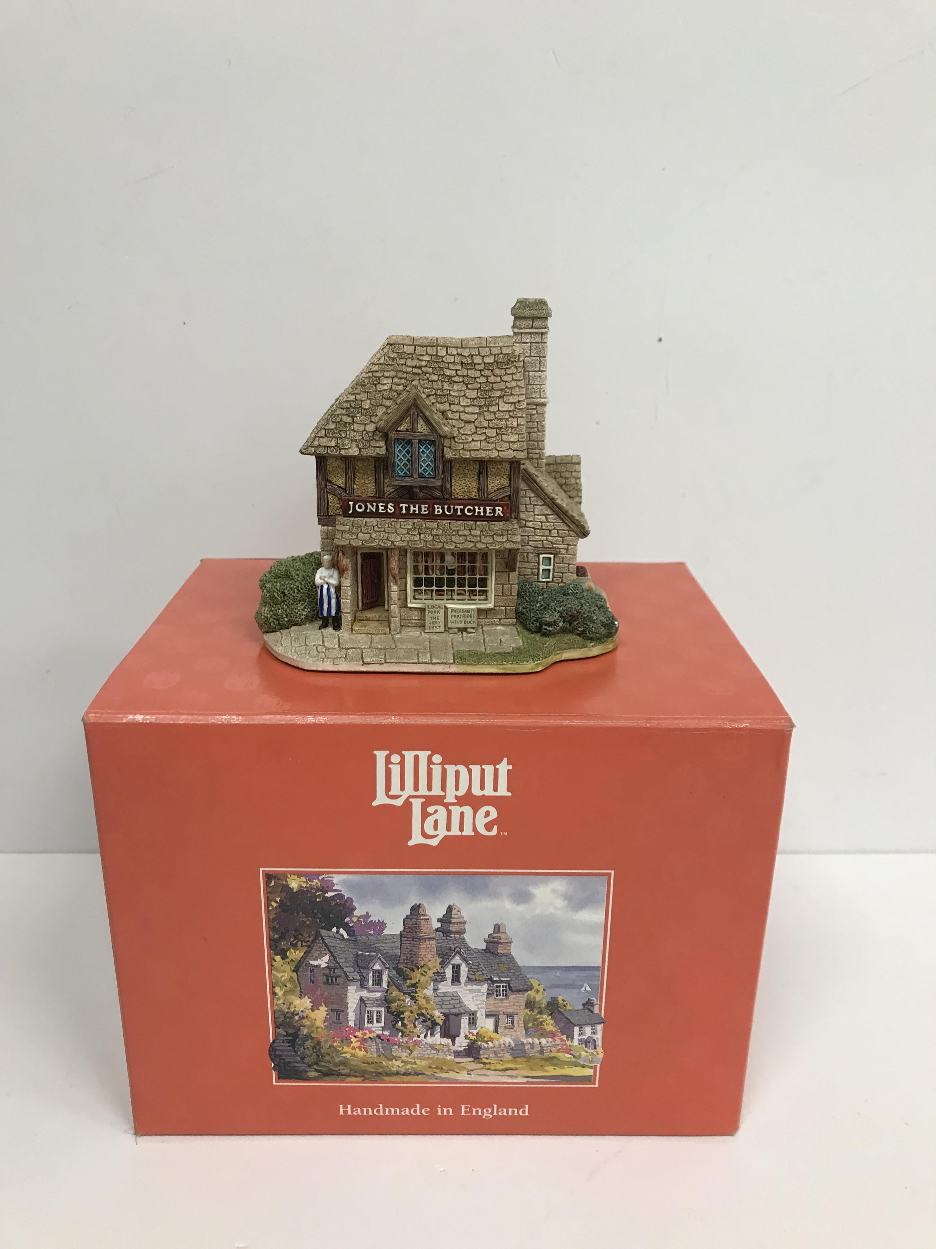 A large collection of Lilliput Lane cottages approximately thirty-seven to include Cruck End, - Image 18 of 41