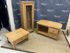 A modern oak Nimbus display cabinet with single glazed door, 50.5cm wide x 34.