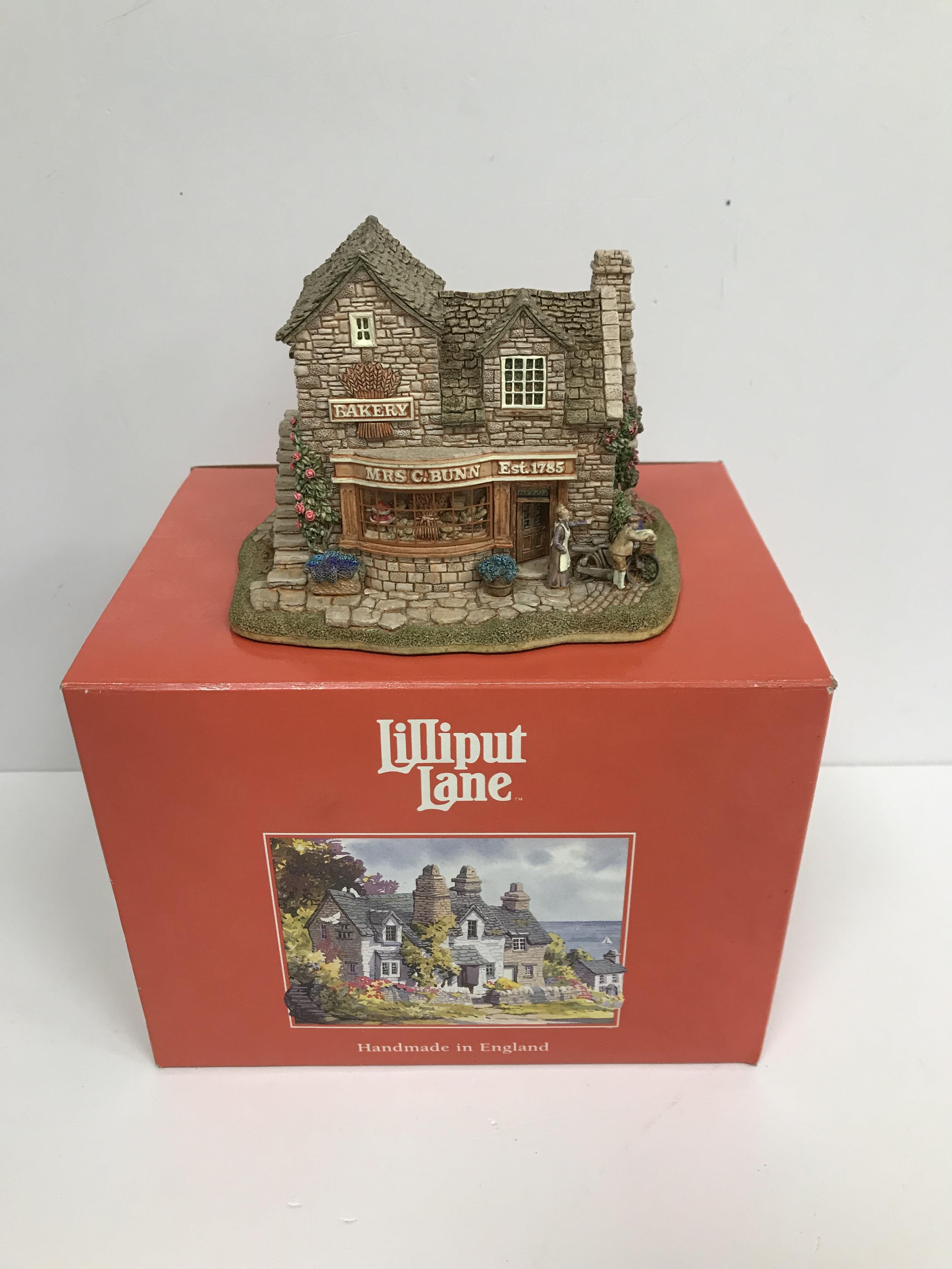 A large collection of Lilliput Lane cottages approximately thirty-seven to include Cruck End, - Image 11 of 41