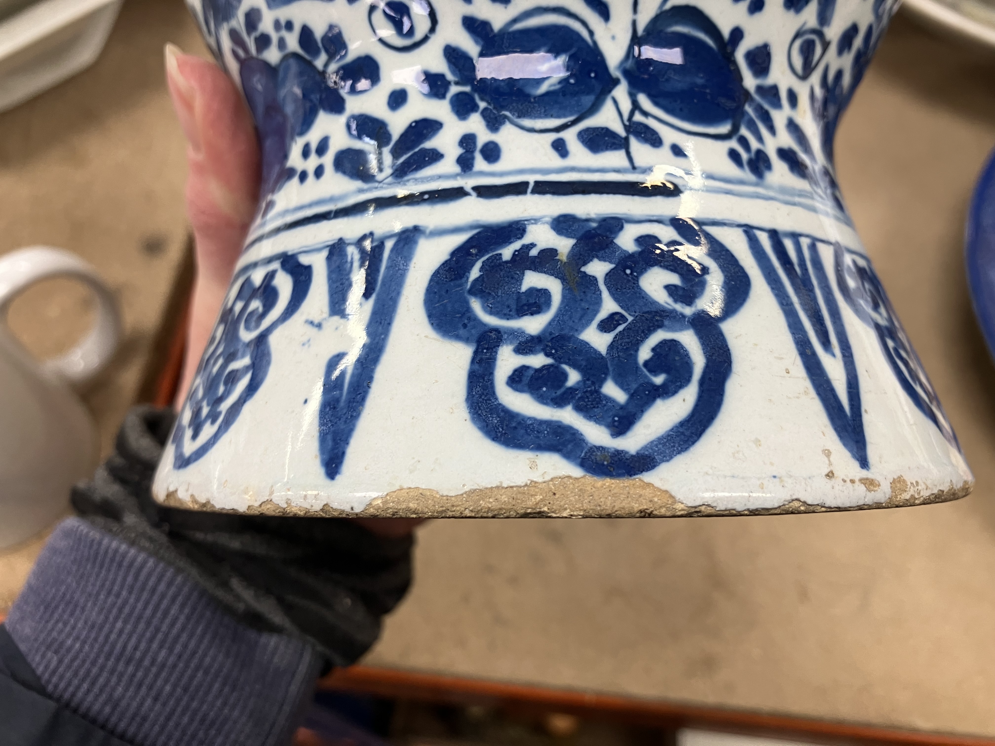 An 18th Century Delft blue and white baluster shaped jar, - Image 5 of 30