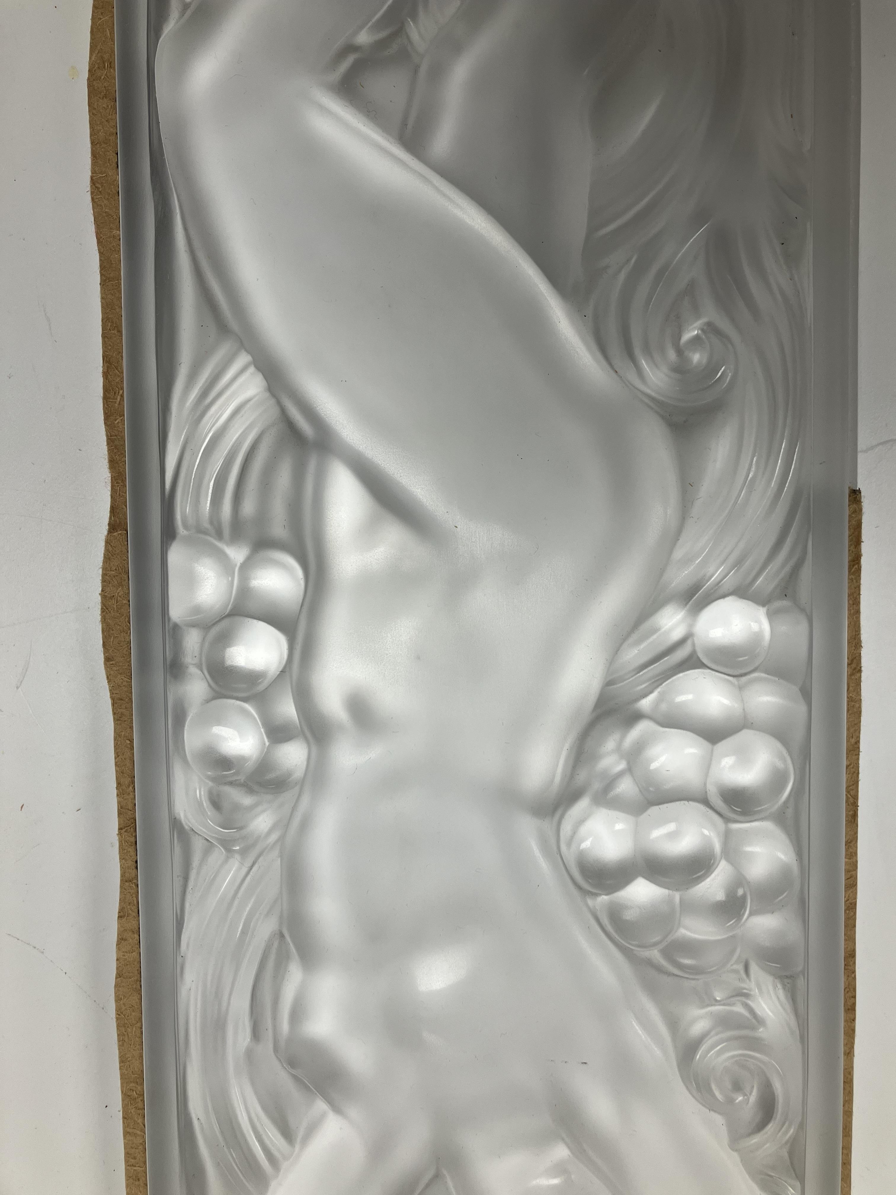 A Lalique frosted glass panel "Femme Bra - Image 15 of 15