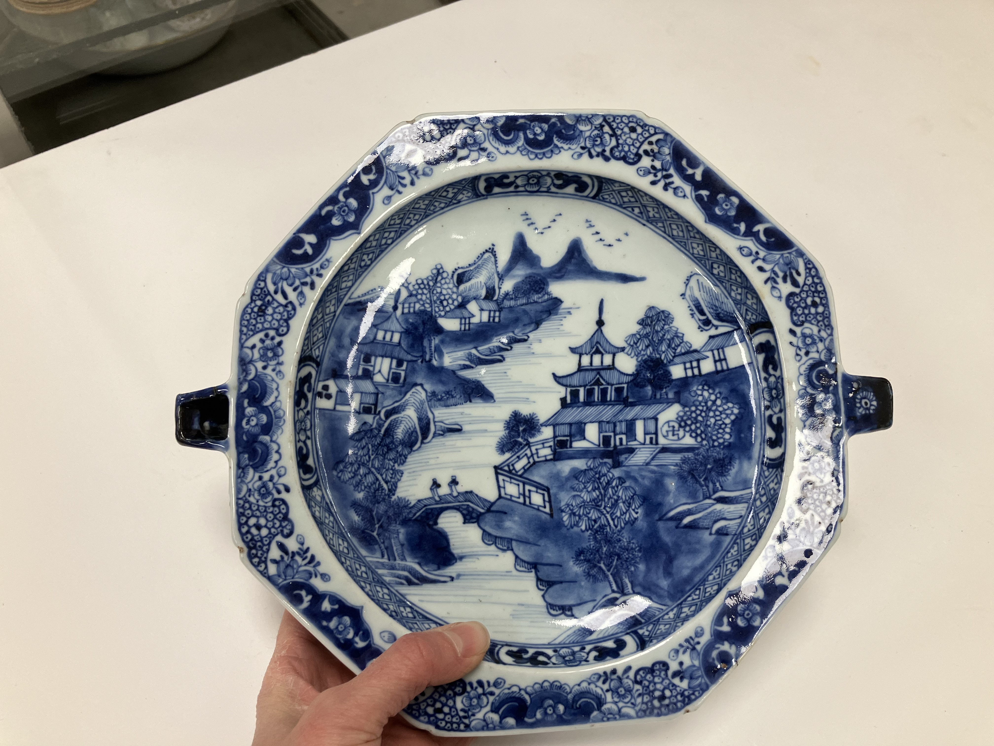 A 19th Century Chinese blue and white wa - Image 21 of 23