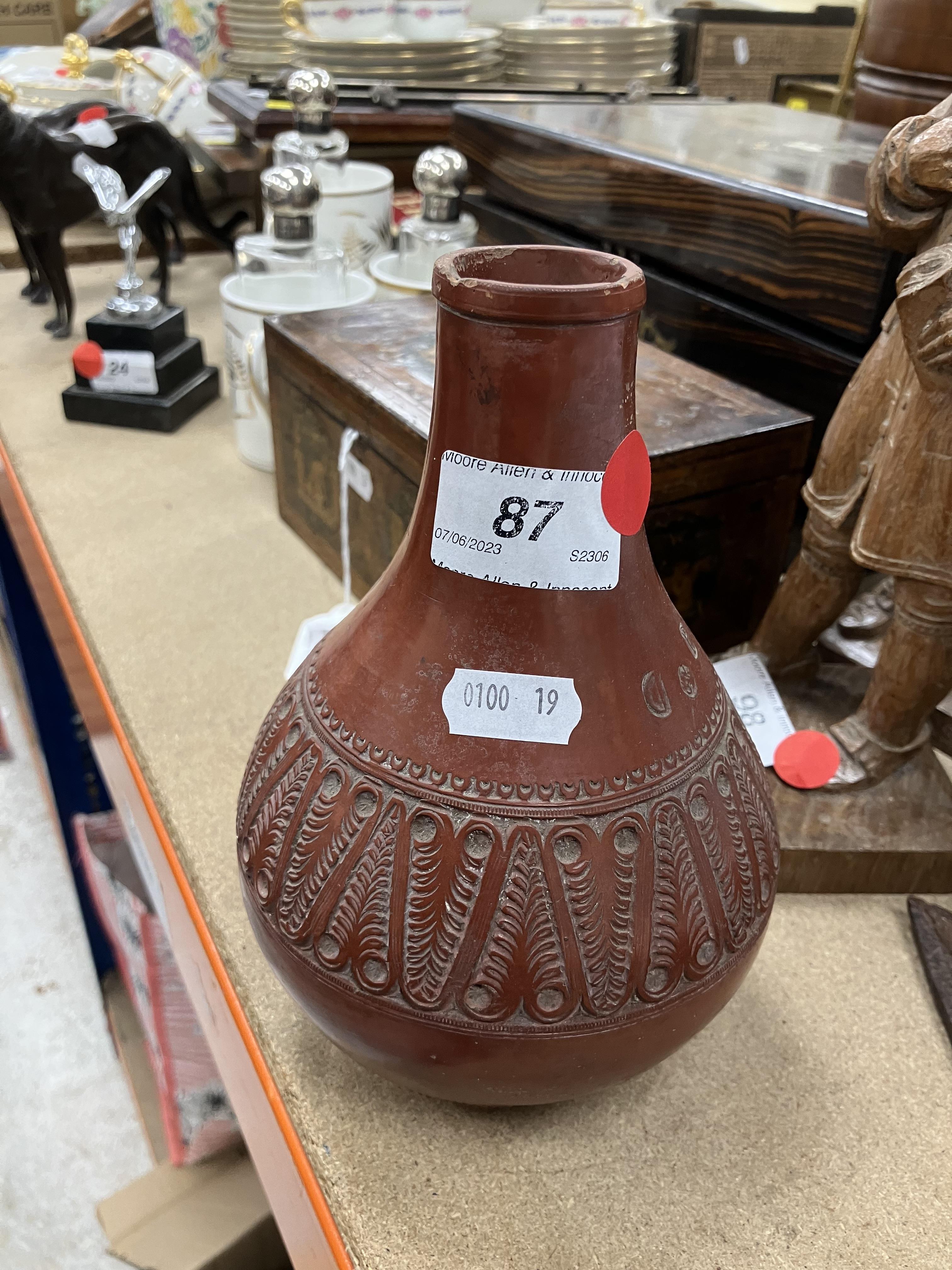 A Redware gourd shaped pottery vase with - Image 7 of 65