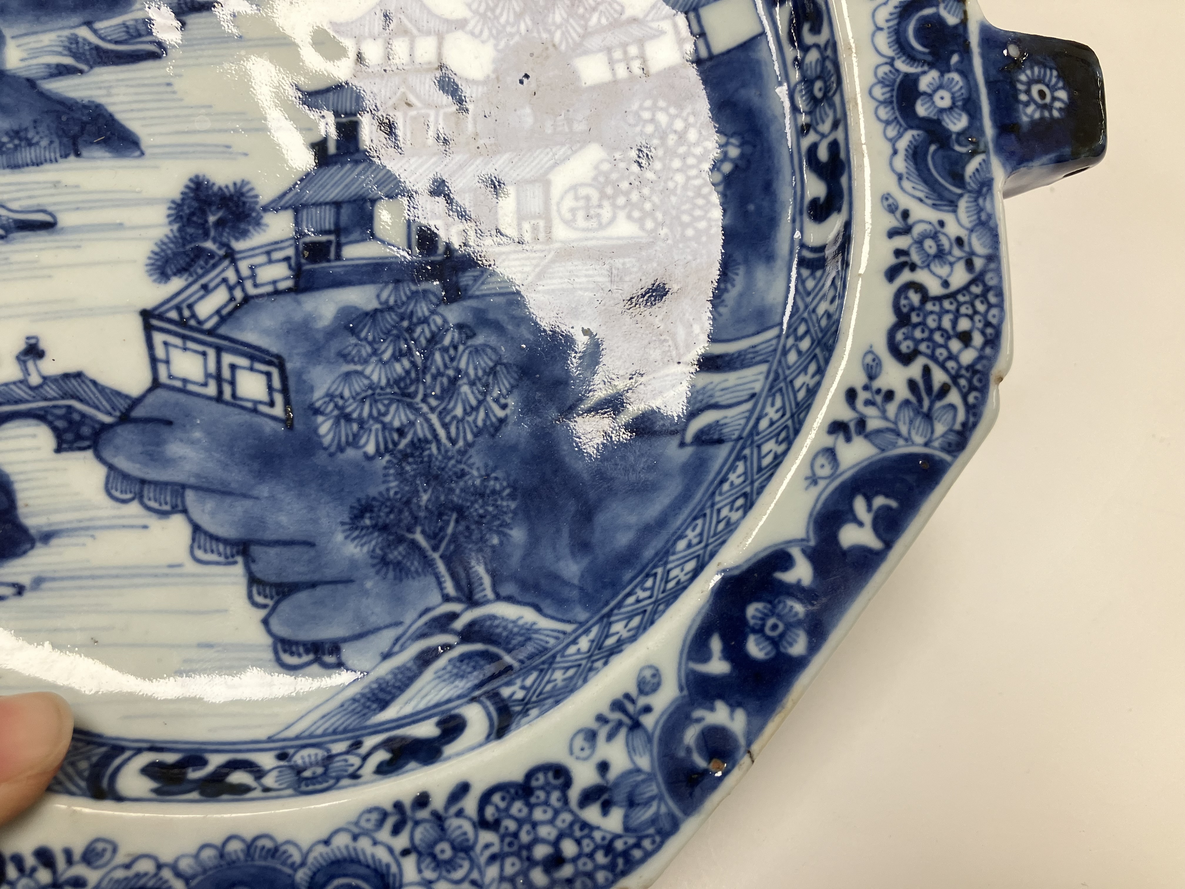 A 19th Century Chinese blue and white wa - Image 17 of 23