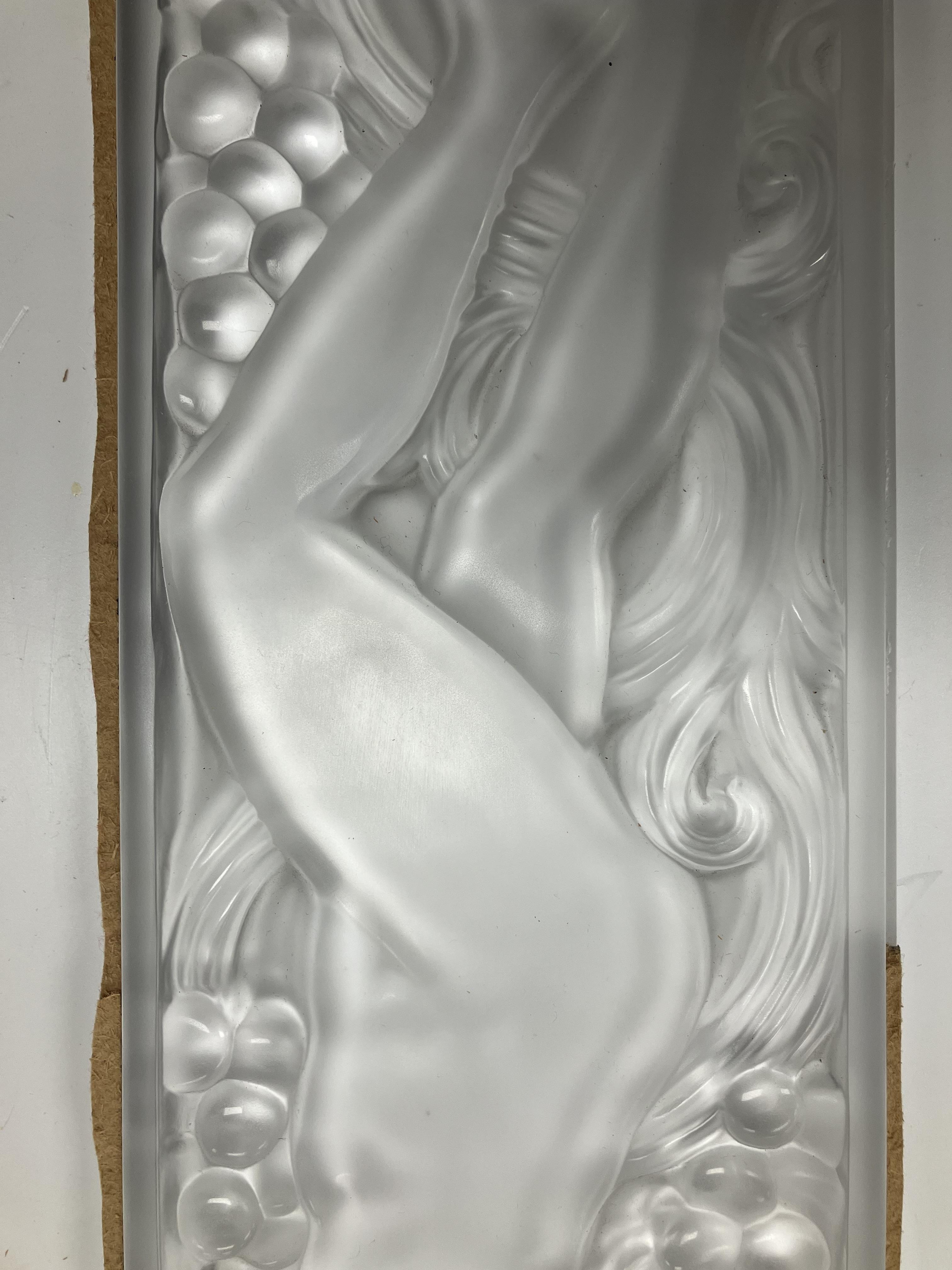 A Lalique frosted glass panel "Femme Bra - Image 14 of 15