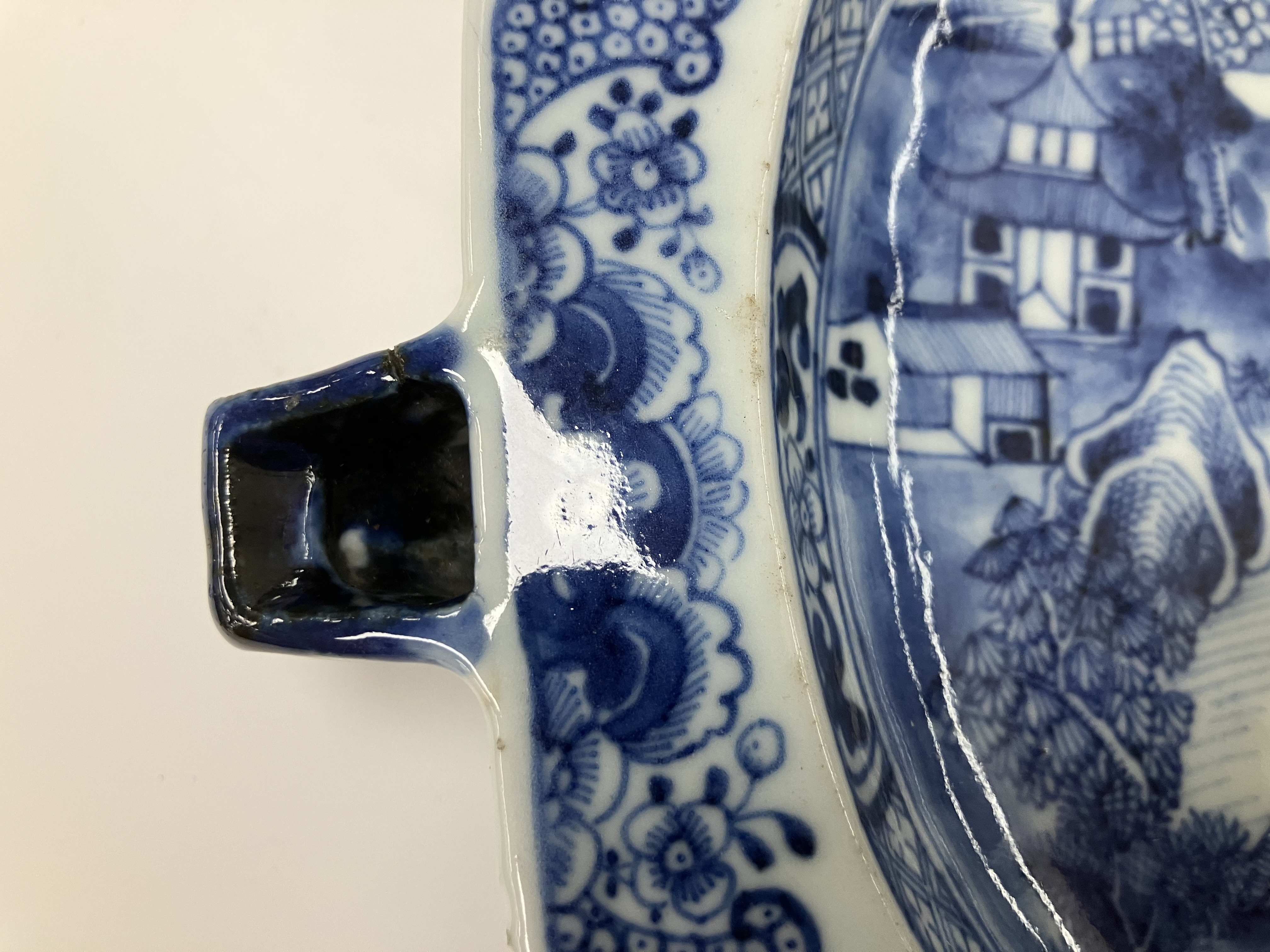 A 19th Century Chinese blue and white wa - Image 7 of 23