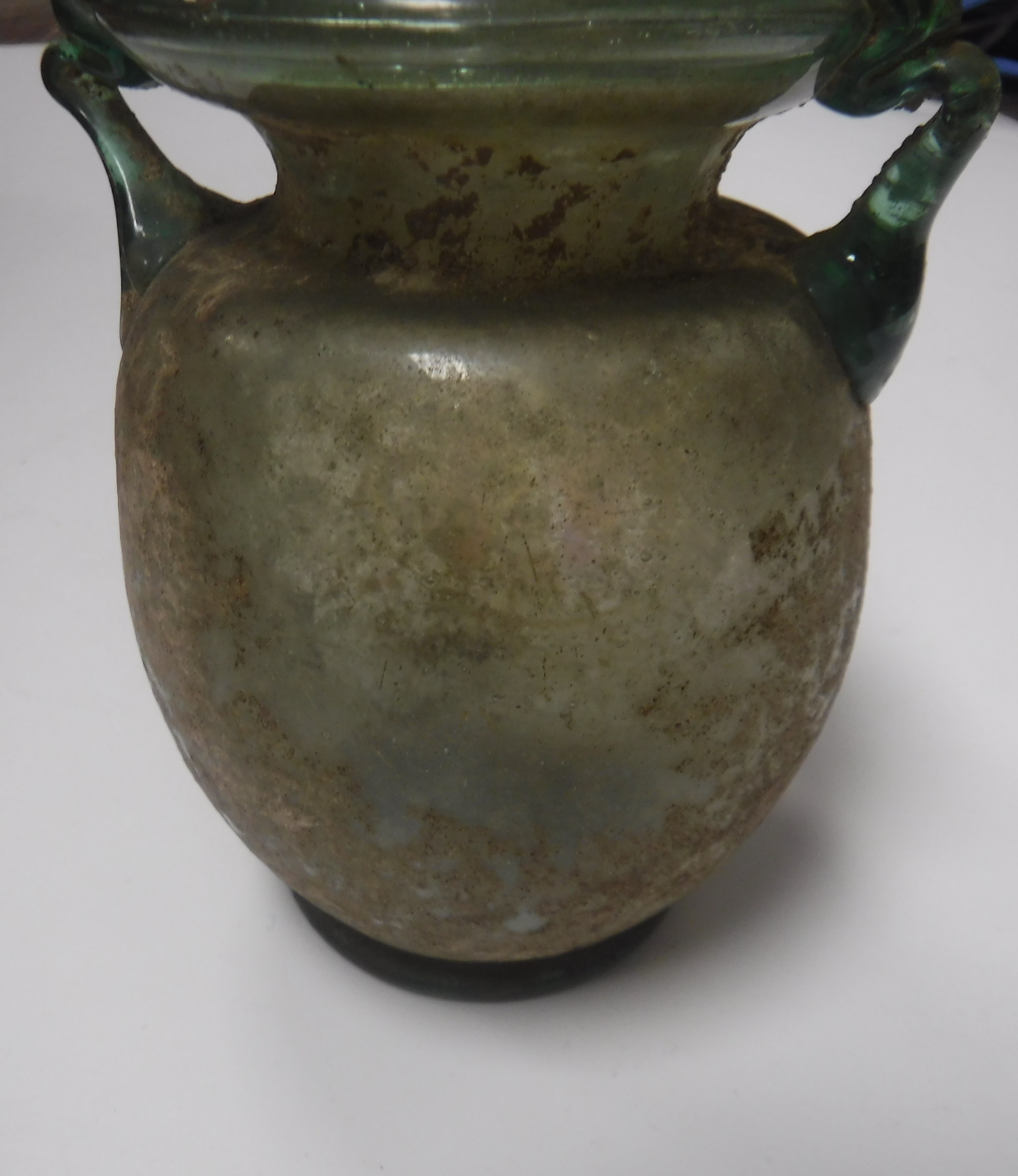 A pale green glass two handled vase in t - Image 15 of 19