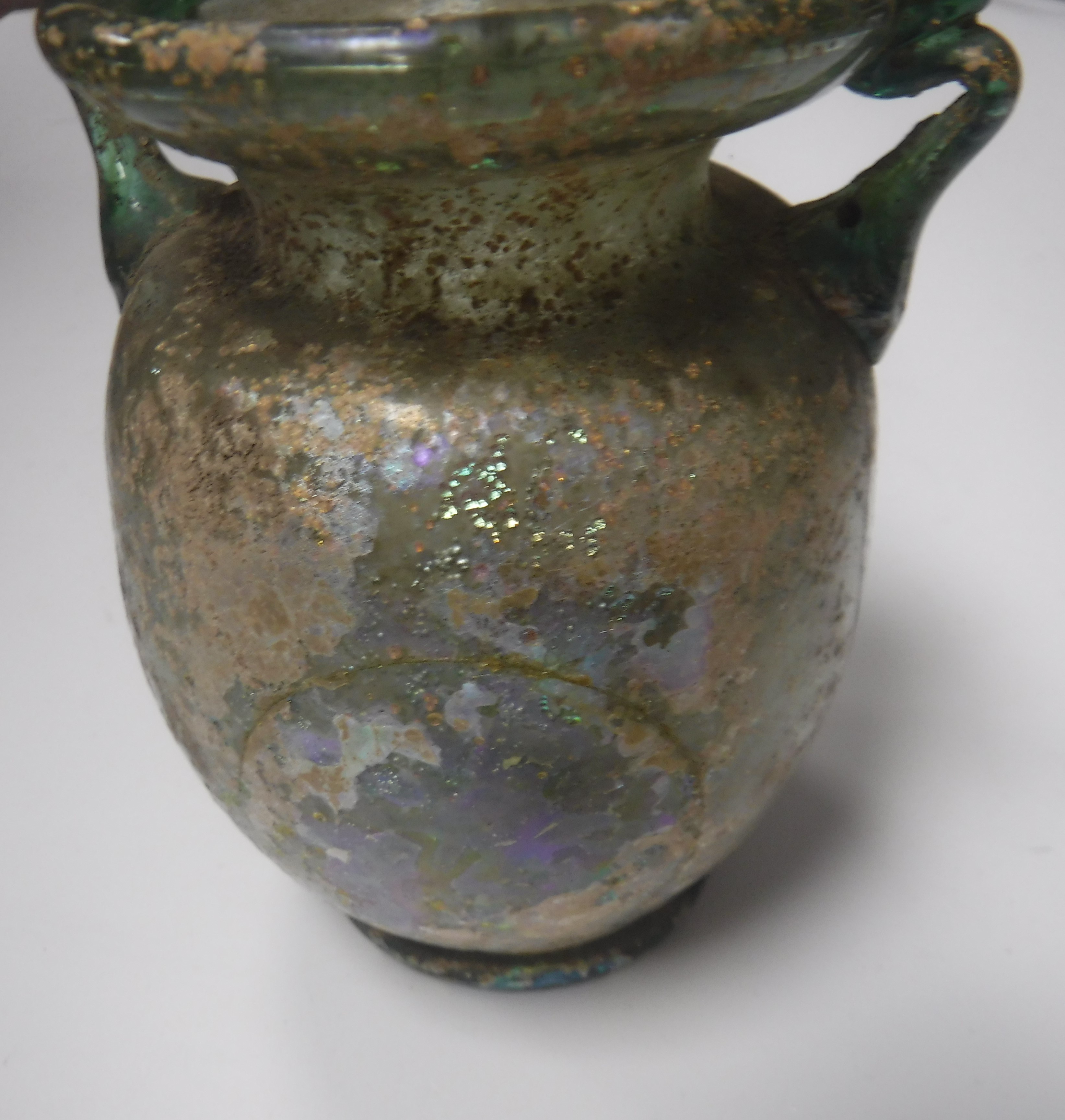 A pale green glass two handled vase in t - Image 13 of 19