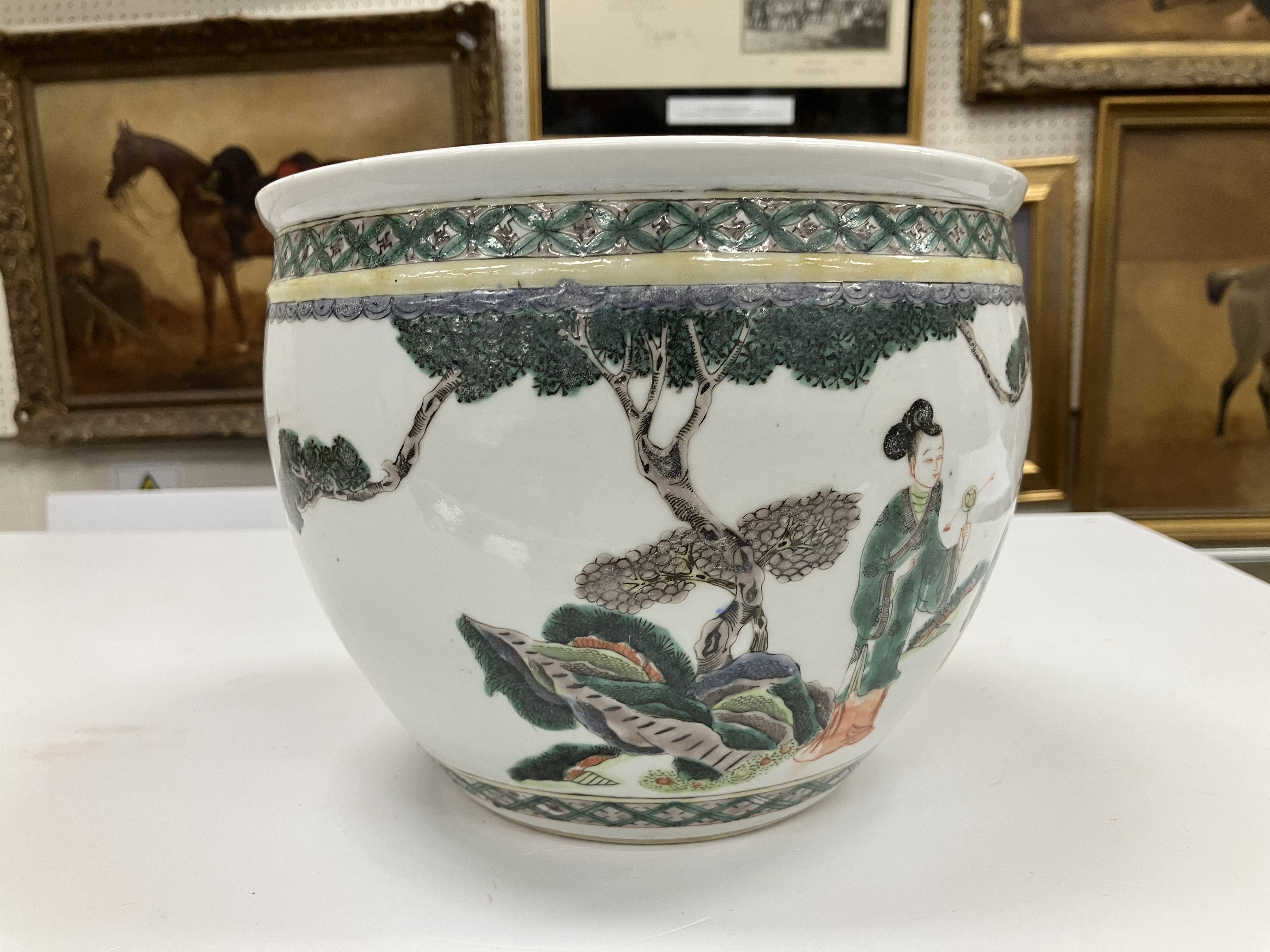 A 19th Century Chinese Kangxi palette jardiniere decorated with figures playing with various games - Image 26 of 26
