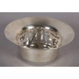 A QUEEN ELIZABETH II SILVER POSY BOWL, of circular outline with broad rim and detachable grill