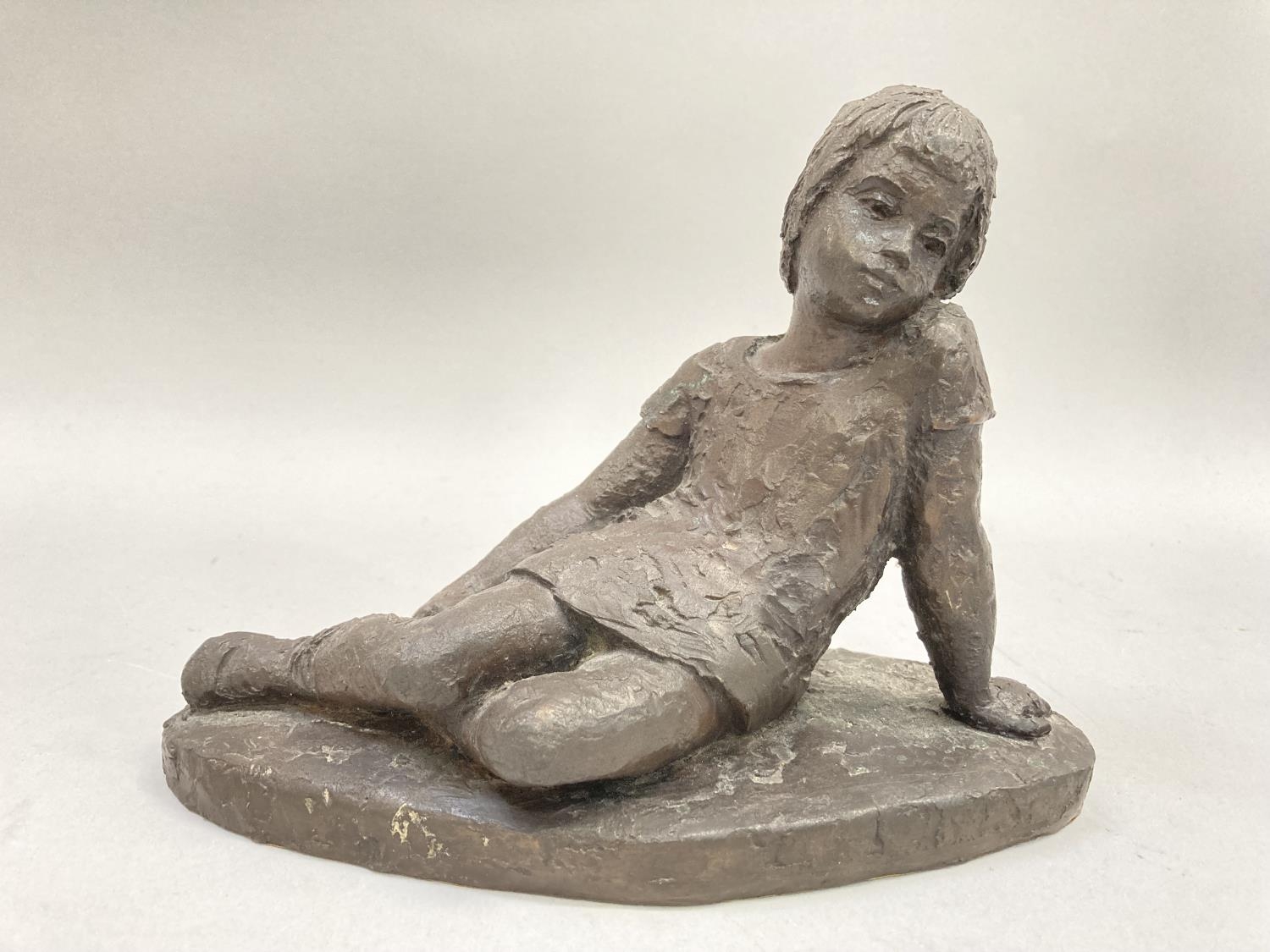 Two bronze effect resin figures of a young girl reclining and a young boy crouched on one knee, 15cm - Image 2 of 3