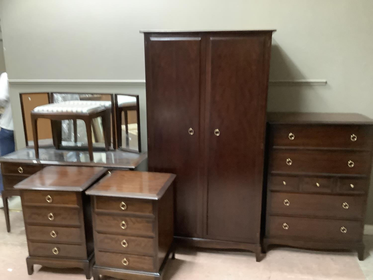 A Stag Minstrel bedroom suite, gentleman's two door wardrobe, dressing table with triple mirror - Image 2 of 2