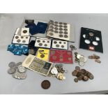 Miscellaneous lot of English and foreign obsolete currency including 20 x cupro nickel crowns,