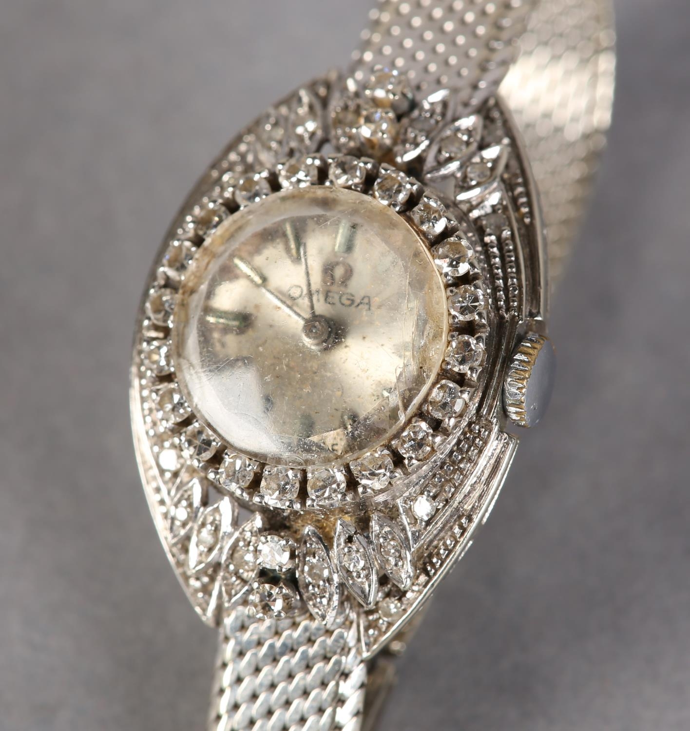 AN OMEGA LADY'S DIAMOND COCKTAIL WRISTWATCH, c.1965, 17 jewelled 484 movement No. 22672309, silvered - Image 2 of 4